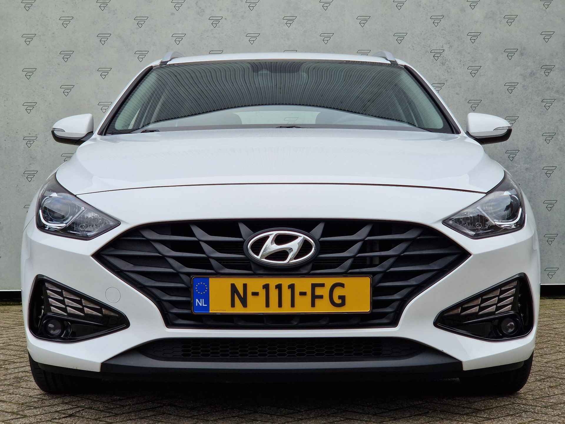 Hyundai i30 Wagon 1.0 T-GDi MHEV Comfort | Camera | Apple Carplay / Android Auto | Cruise | Lichtsensor | DAB | - 9/26