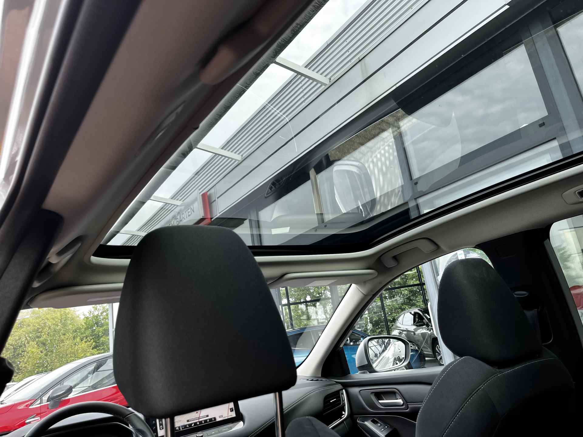 Nissan QASHQAI 1.3 MHEV N-Connecta Design Pack | 140PK | panoramadak | blind-spot | adaptive cruise | - 23/27