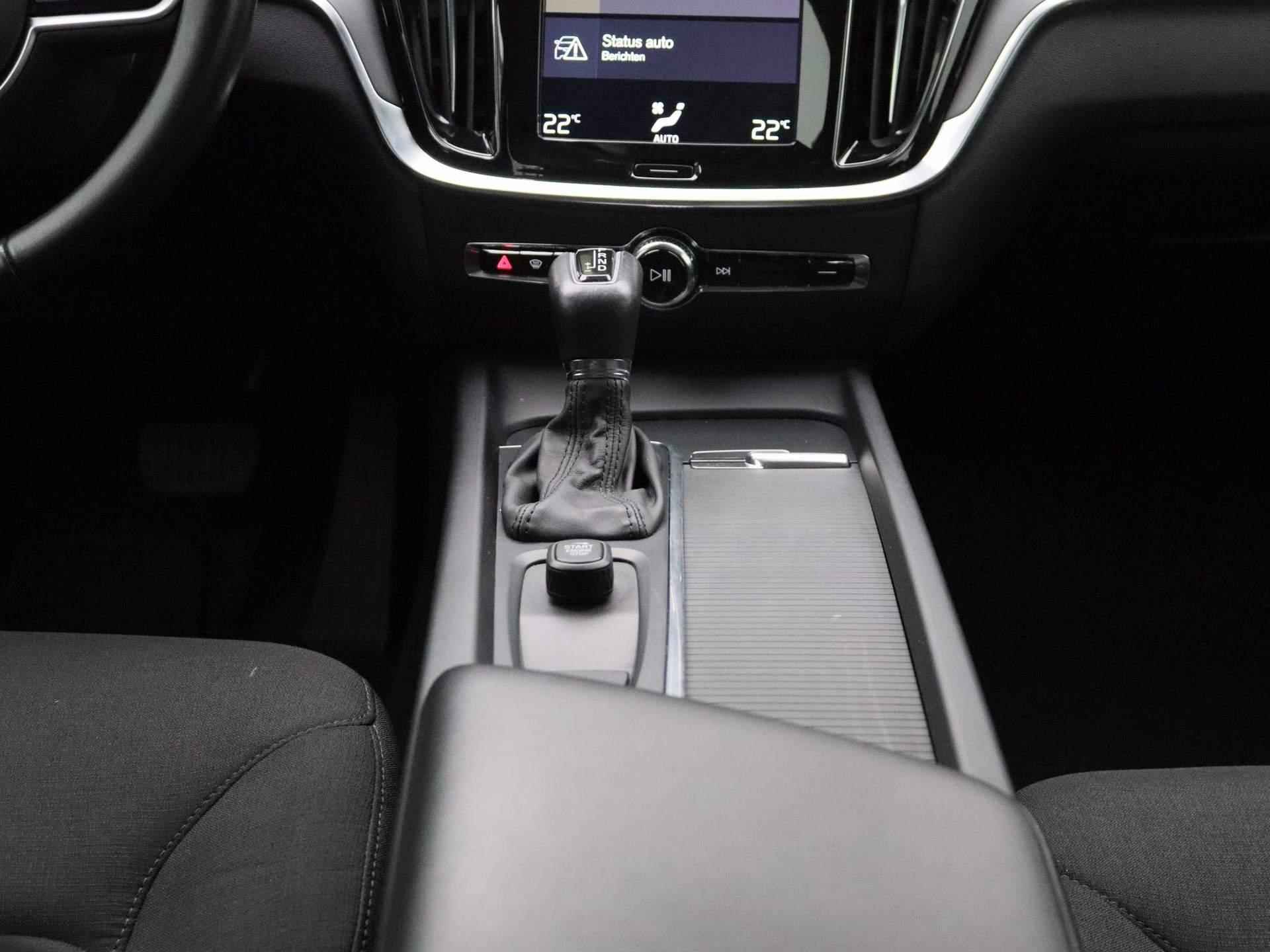 Volvo V60 2.0 D3 | 150 PK | Apple Carplay / Android Auto | Adaptieve Cruise Control | Led-Koplampen | Climate Control | Parkeersensoren | Automaat | - 9/34