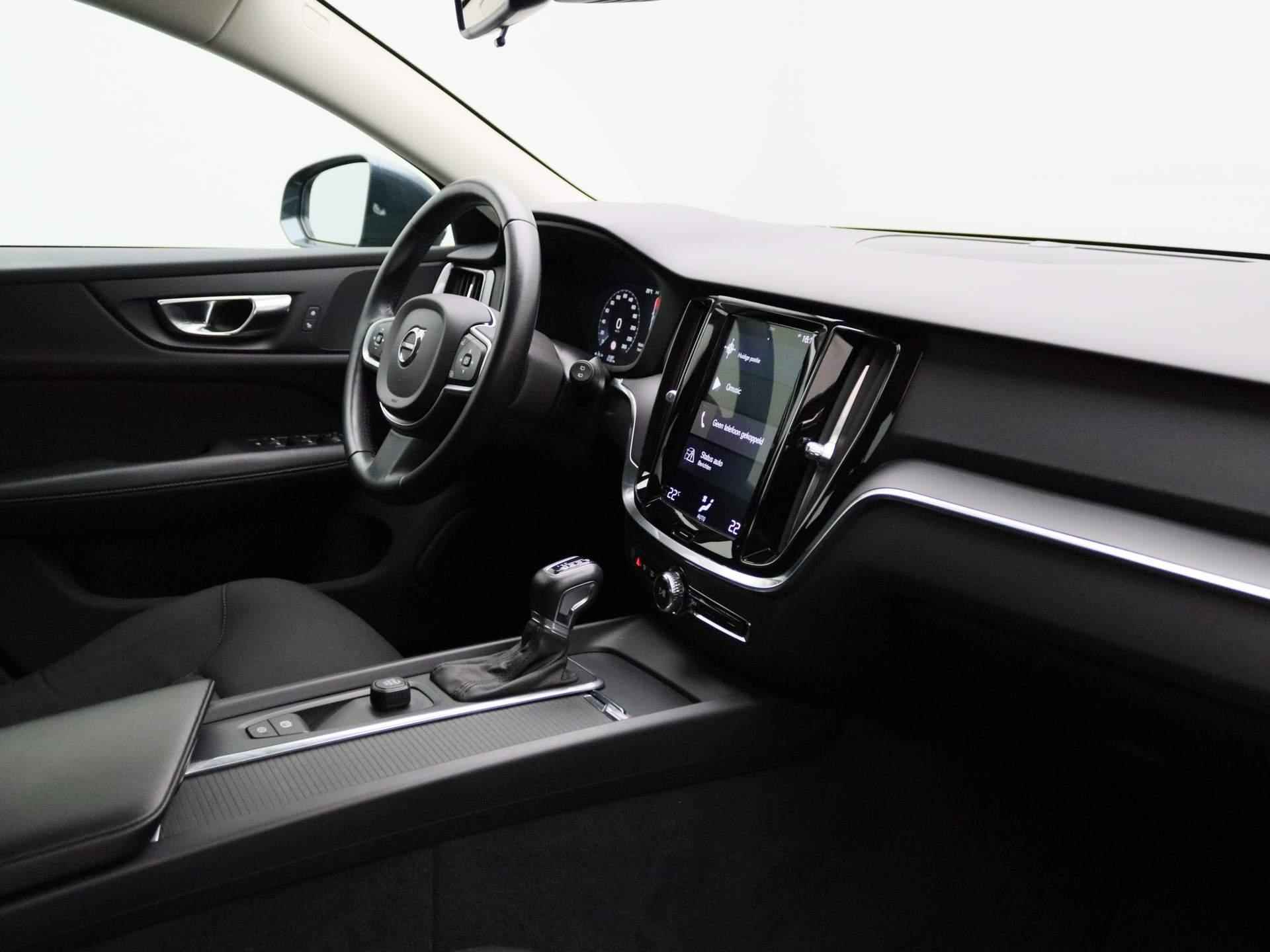 Volvo V60 2.0 D3 | 150 PK | Apple Carplay / Android Auto | Adaptieve Cruise Control | Led-Koplampen | Climate Control | Parkeersensoren | Automaat | - 31/34