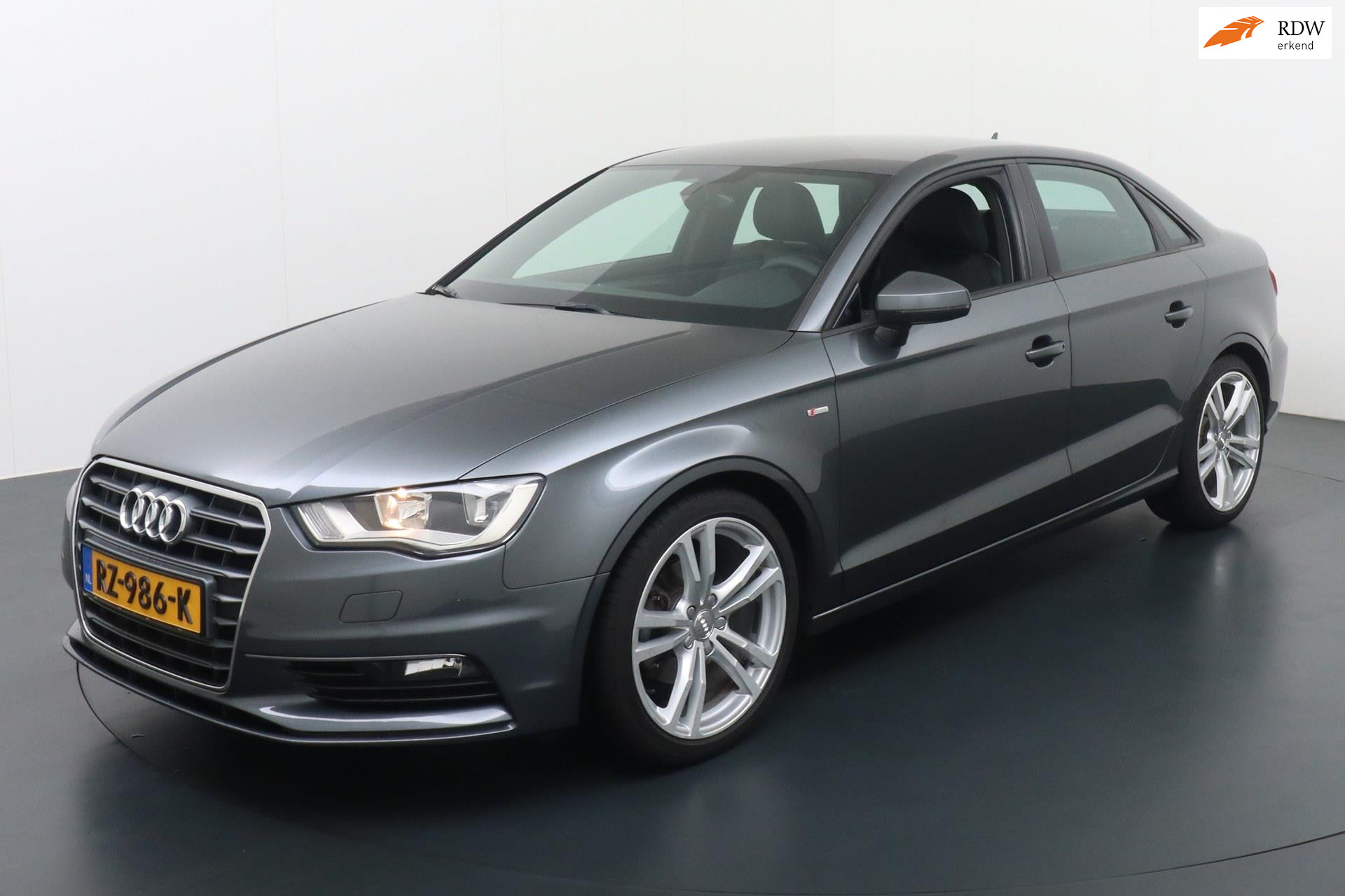 Audi A3 Limousine 3x s-line trekhaak|airco