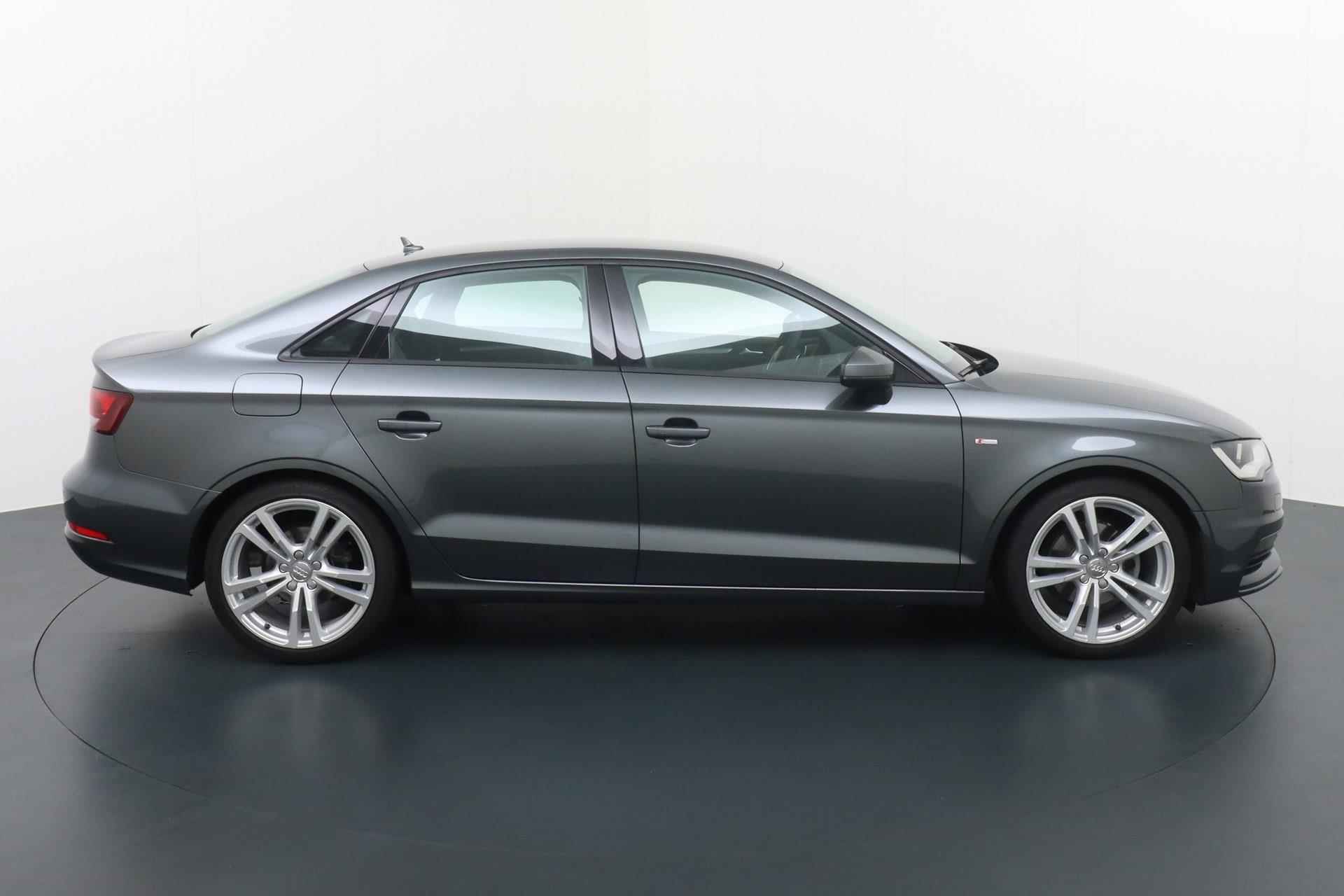 Audi A3 Limousine 3x s-line trekhaak|airco - 5/43