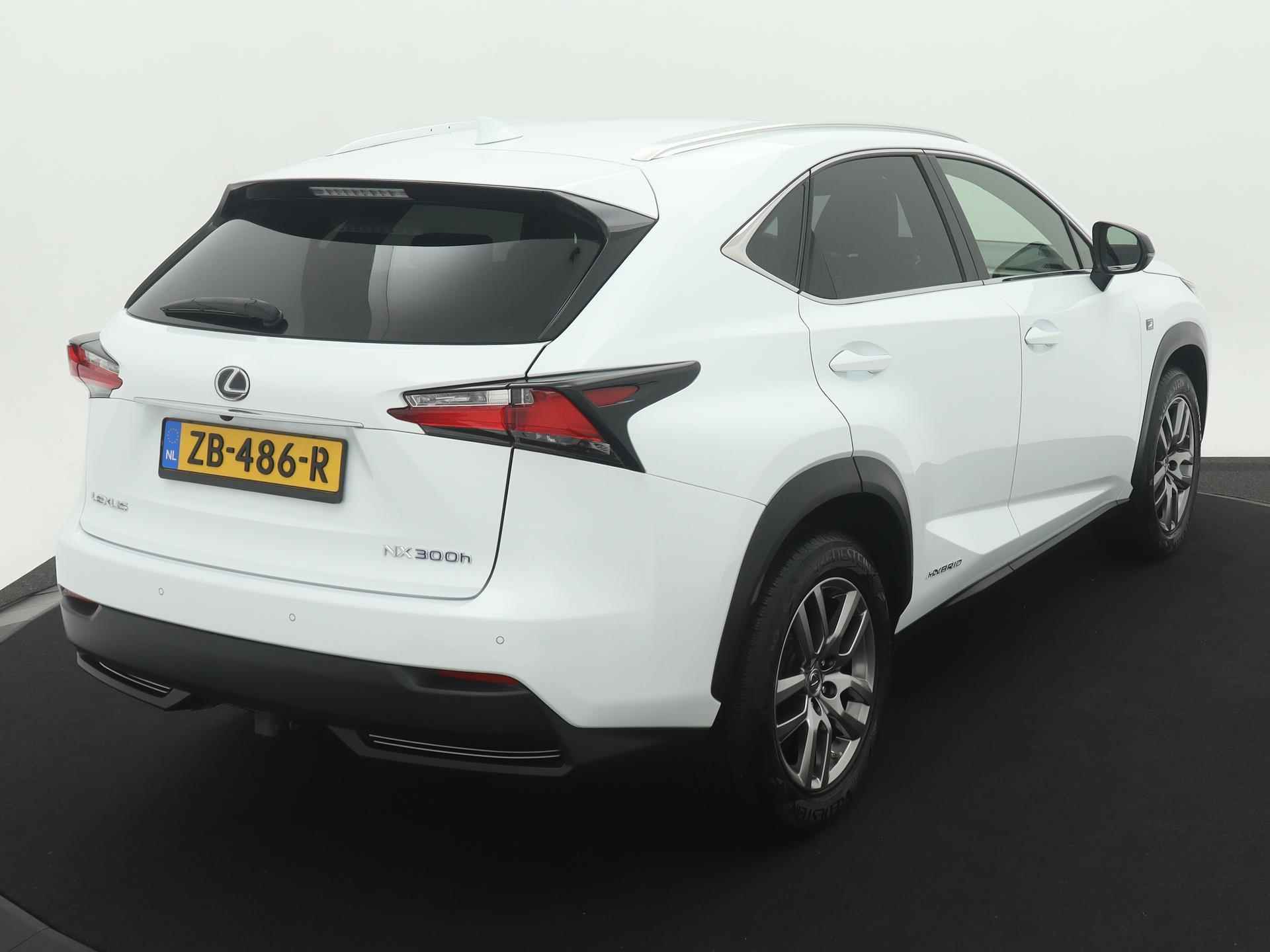 Lexus NX 300h AWD F Sport Line | Afneembare Trekhaak | Dealeronderhouden | Schuif-/kanteldak - 10/25