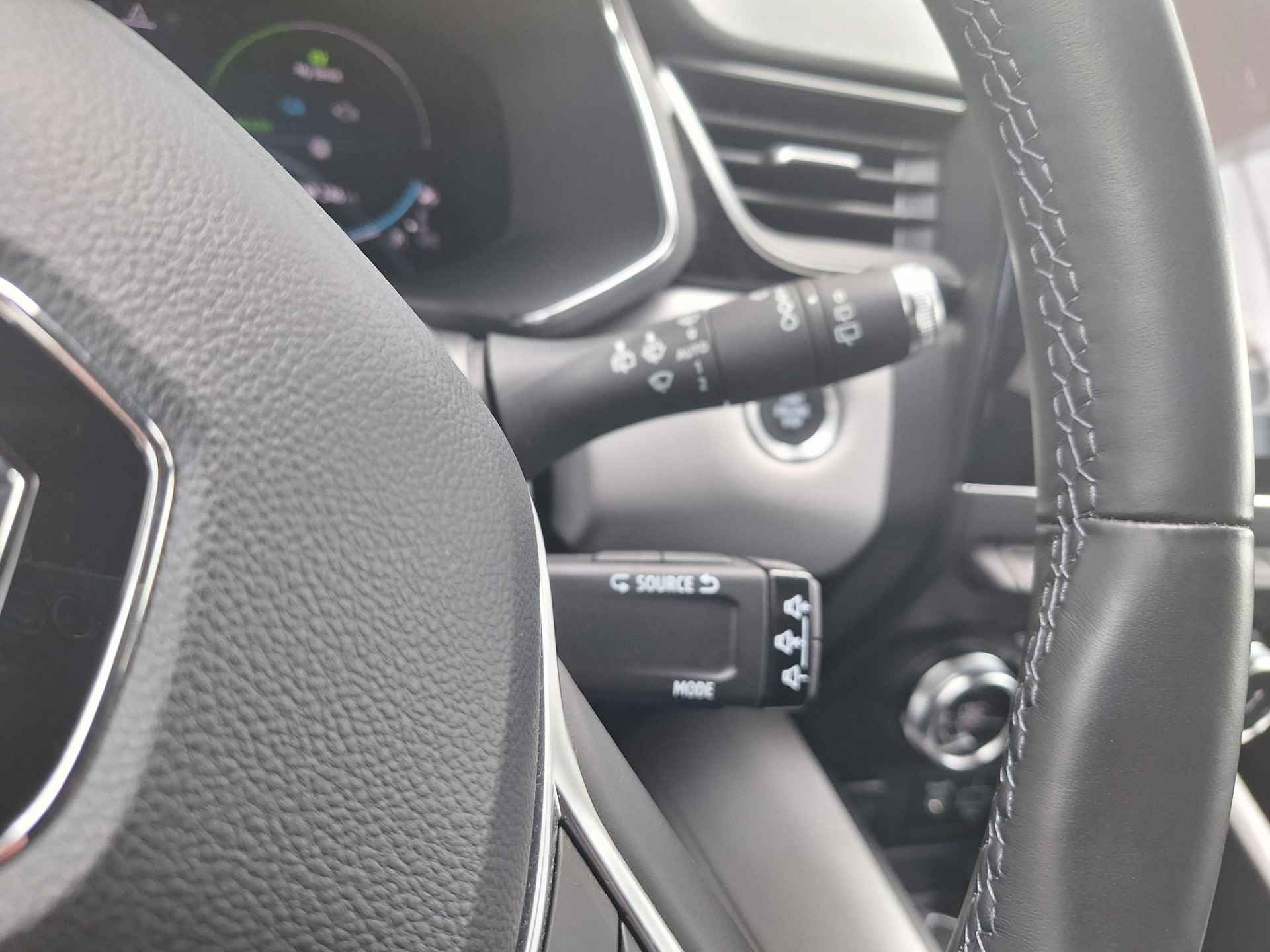 Renault Captur 1.6 E-Tech Plug-in Hybrid 160 Edition One BOSE Soundsystem, Camera, Stoel- en stuurverw. - 14/50
