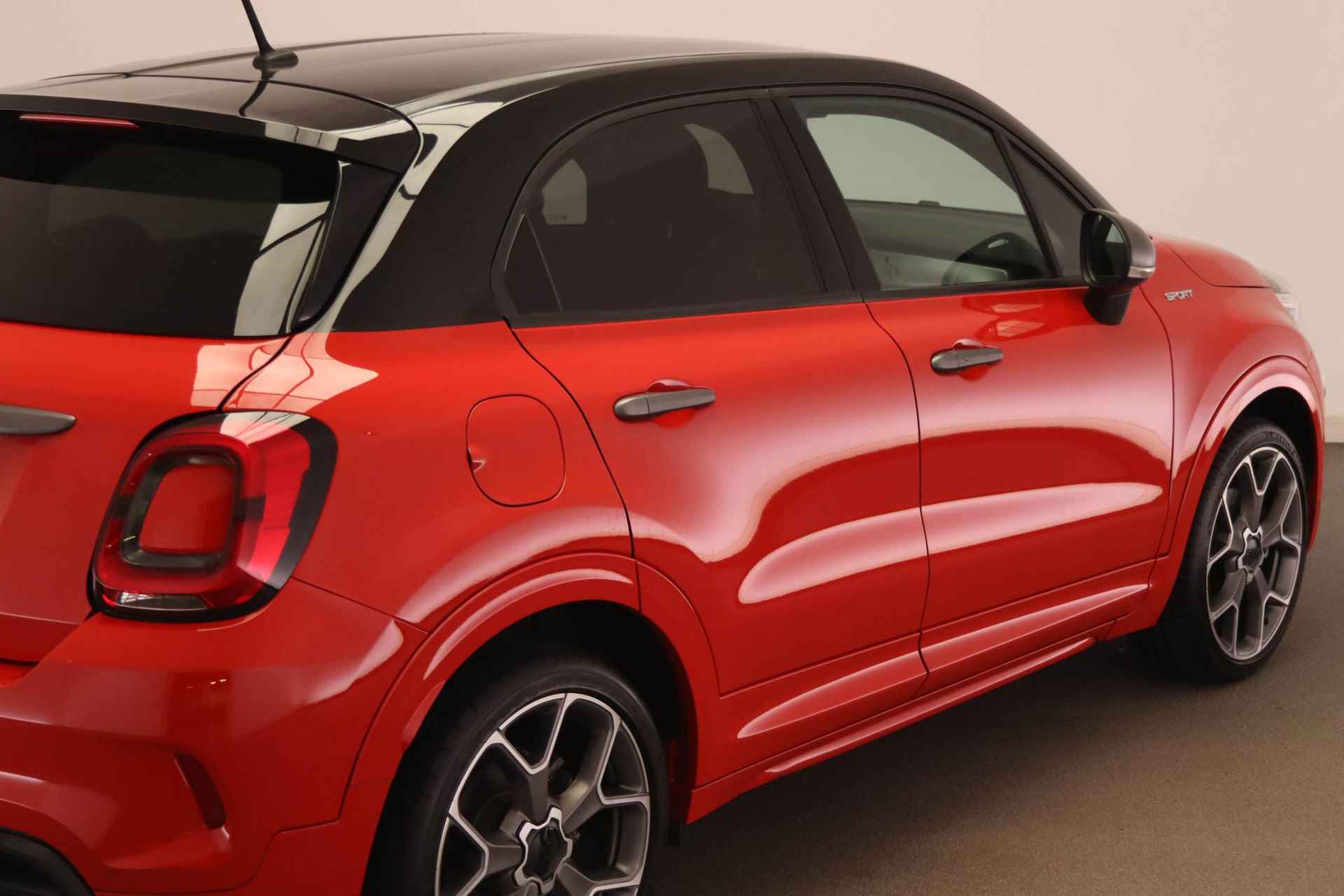 Fiat 500 X 1.3 FireFly Turbo 150 Sport | PACK X-TECH ✅ LED ✅ HALF LEDER ✅ CLIMA ✅ CRUISE ✅ UCONNECT ✅ NAVI ✅ CAMERA ✅ TREKHAAK AFN. ✅ DEALER ONDERHOUDEN ✅ - 18/51