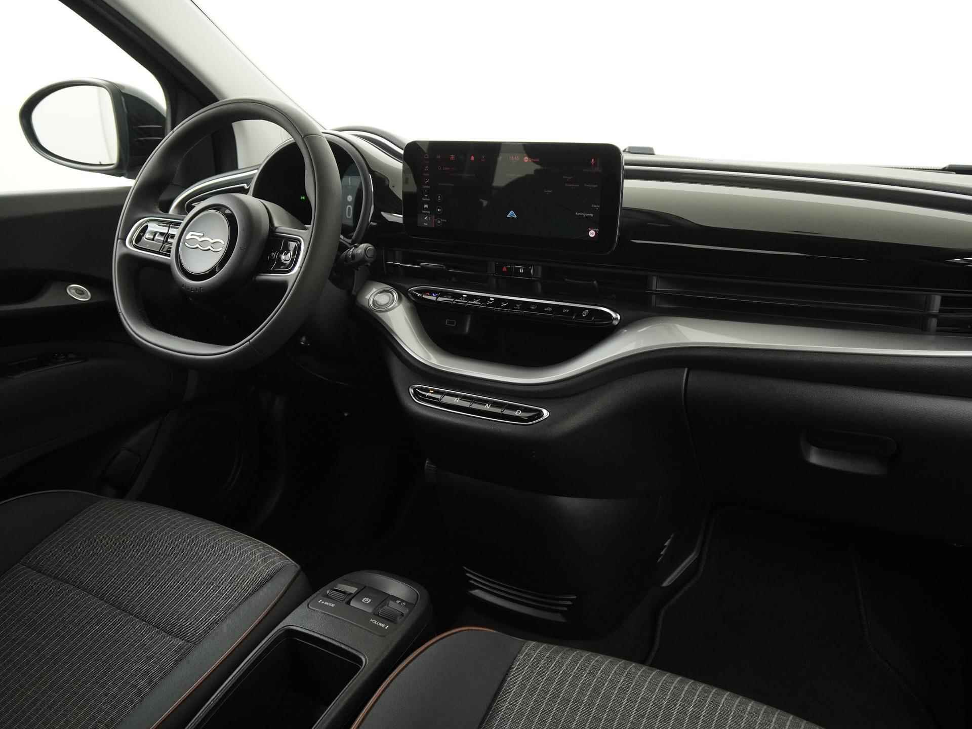 Fiat 500E Icon 42 kWh | Digital Cockpit | Navigatie | Apple Carplay | Zondag Open! - 2/35