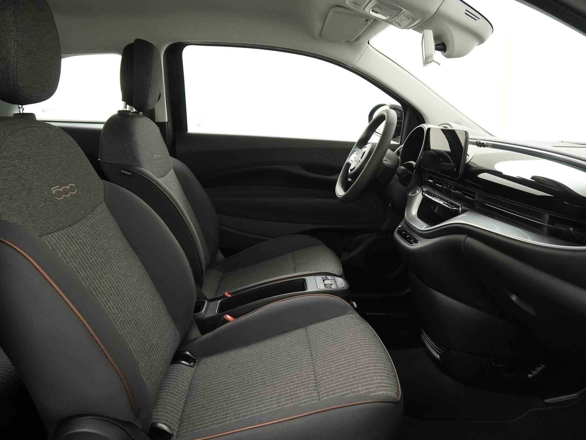 Fiat 500E Icon 42 kWh | Digital Cockpit | Navigatie | Apple Carplay | Zondag Open! - 3/35