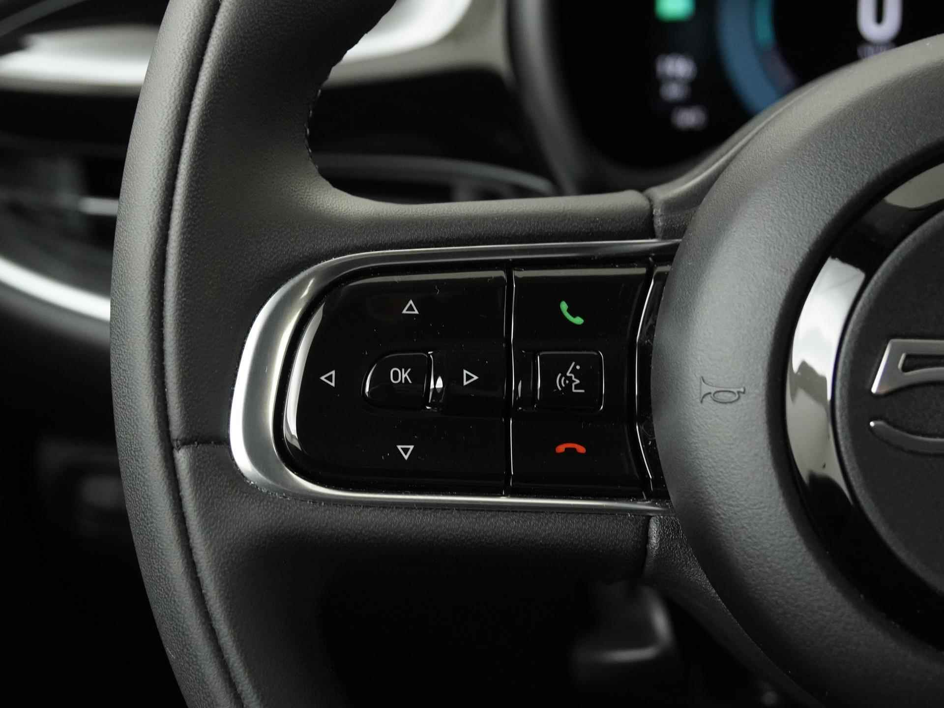 Fiat 500E Icon 42 kWh | Digital Cockpit | Navigatie | Apple Carplay | Zondag Open! - 7/35