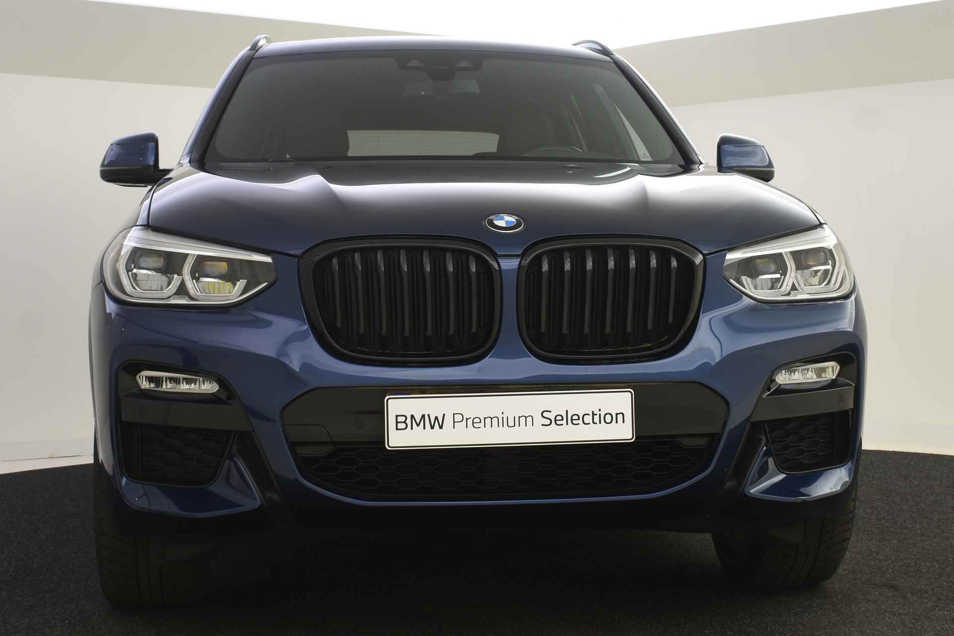 BMW X3 xDrive30i High Executive M Sport Automaat / Panoramadak / Trekhaak / Sportstoelen / Adaptieve LED / Head-Up / Comfort Access / Navigatie Professional / Parking Assistant - 22/40