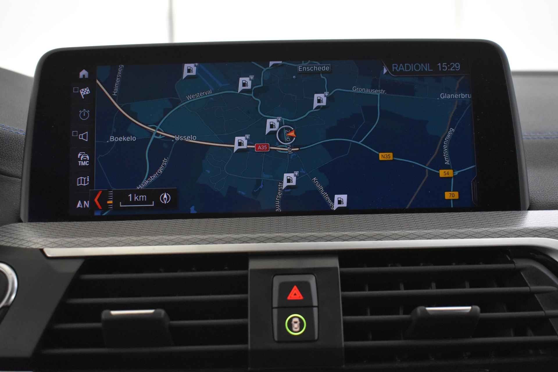 BMW X3 xDrive30i High Executive M Sport Automaat / Panoramadak / Trekhaak / Sportstoelen / Adaptieve LED / Head-Up / Comfort Access / Navigatie Professional / Parking Assistant - 26/40