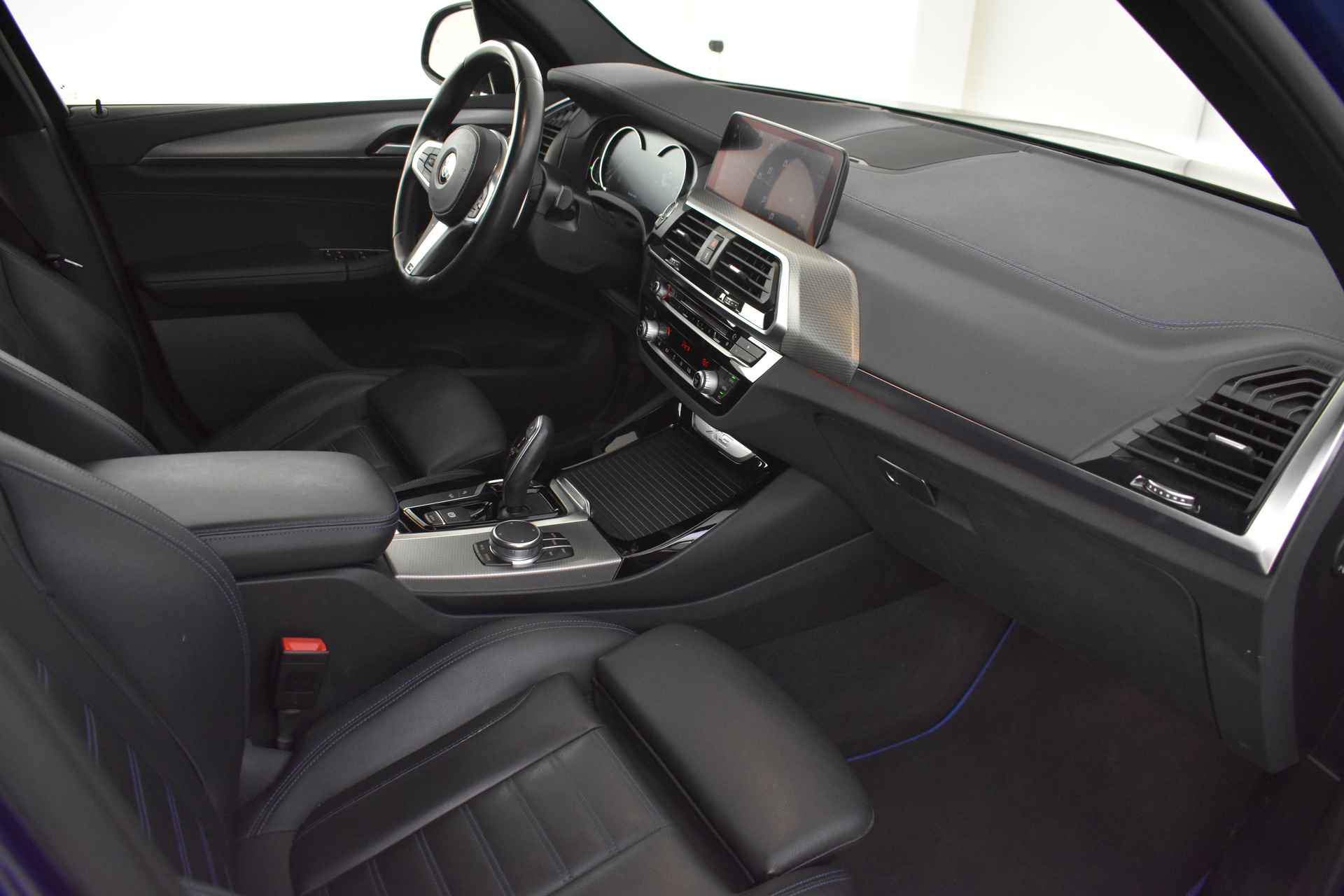 BMW X3 xDrive30i High Executive M Sport Automaat / Panoramadak / Trekhaak / Sportstoelen / Adaptieve LED / Head-Up / Comfort Access / Navigatie Professional / Parking Assistant - 40/40