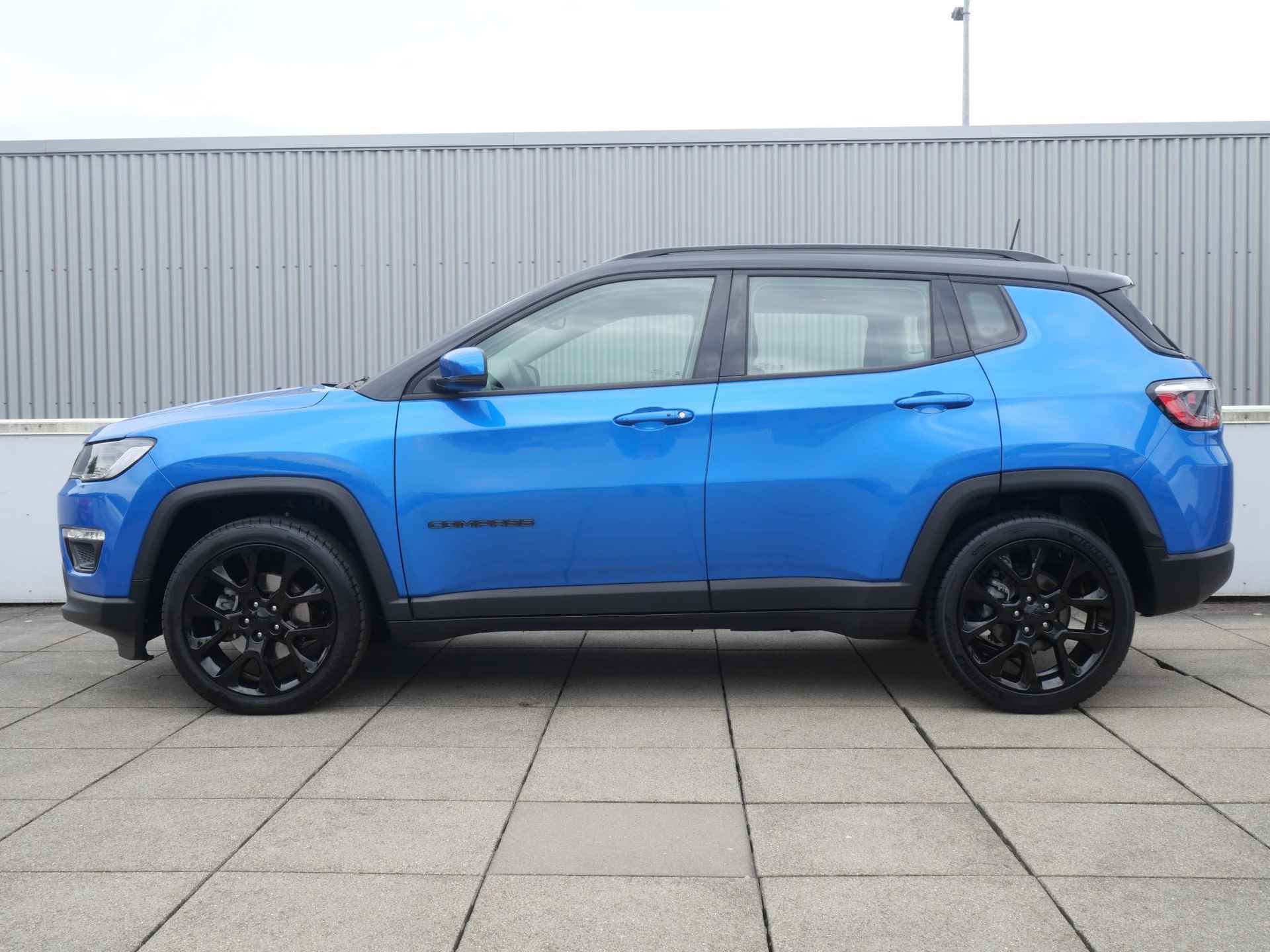 Jeep Compass 1.3T Night Eagle Liberty Edition | Trekhaak | Clima | Navi | Carplay | Camera | PDC | 19" - 2/39