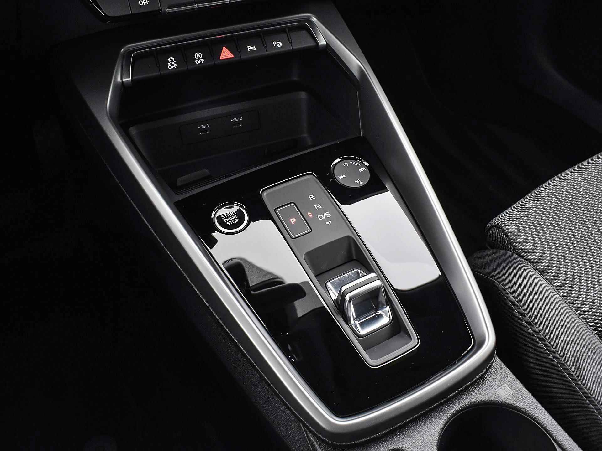 Audi A3 Advanced edition 35 TFSI 110 kW / 150 pk Sportback · MEGA Sale - 7/30