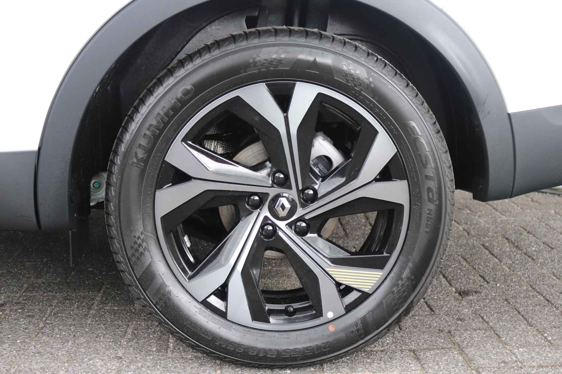 Renault Arkana 1.6 E-Tech hybrid 145 E-Tech engineered | Navigatie | Stoelverwarming | Leder/Alcantara bekleding | 18" LM velgen - 22/34