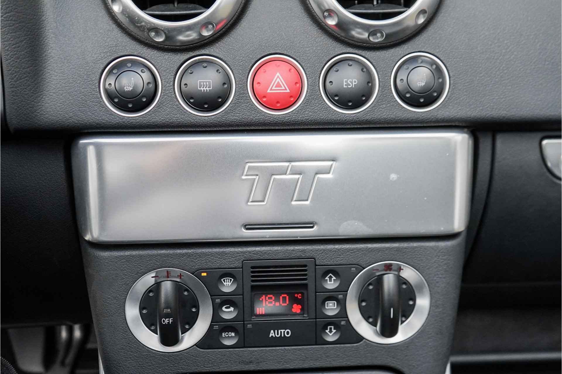Audi TT Roadster 1.8 5V Turbo Quattro 225PK NL Auto Leer Xenon - 37/52
