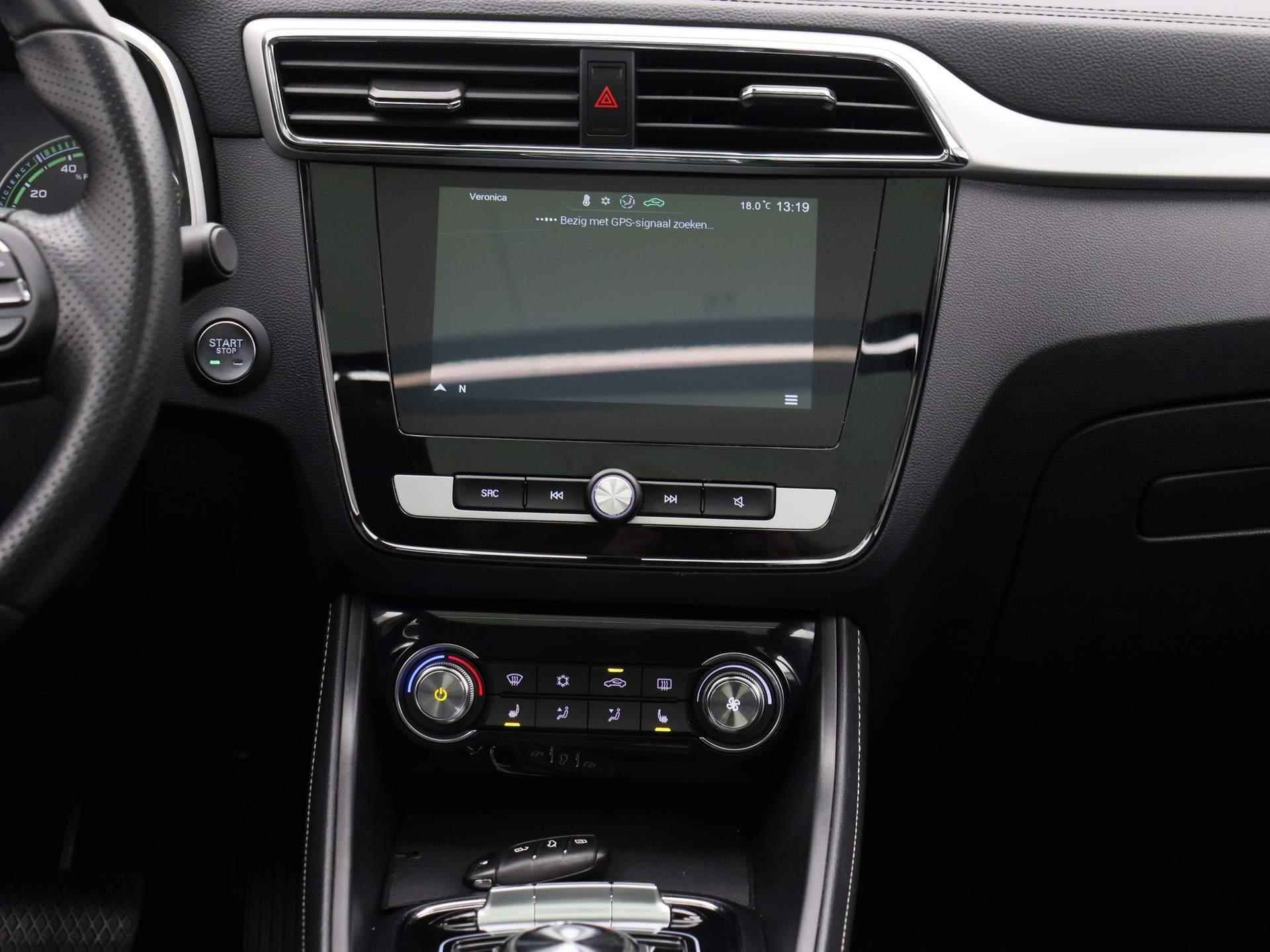 MG ZS EV Luxury 45 kWh | Panoramadak | Leder | Navi | Apple CarPlay | Camera | Adaptive Cruise Control | - 9/35