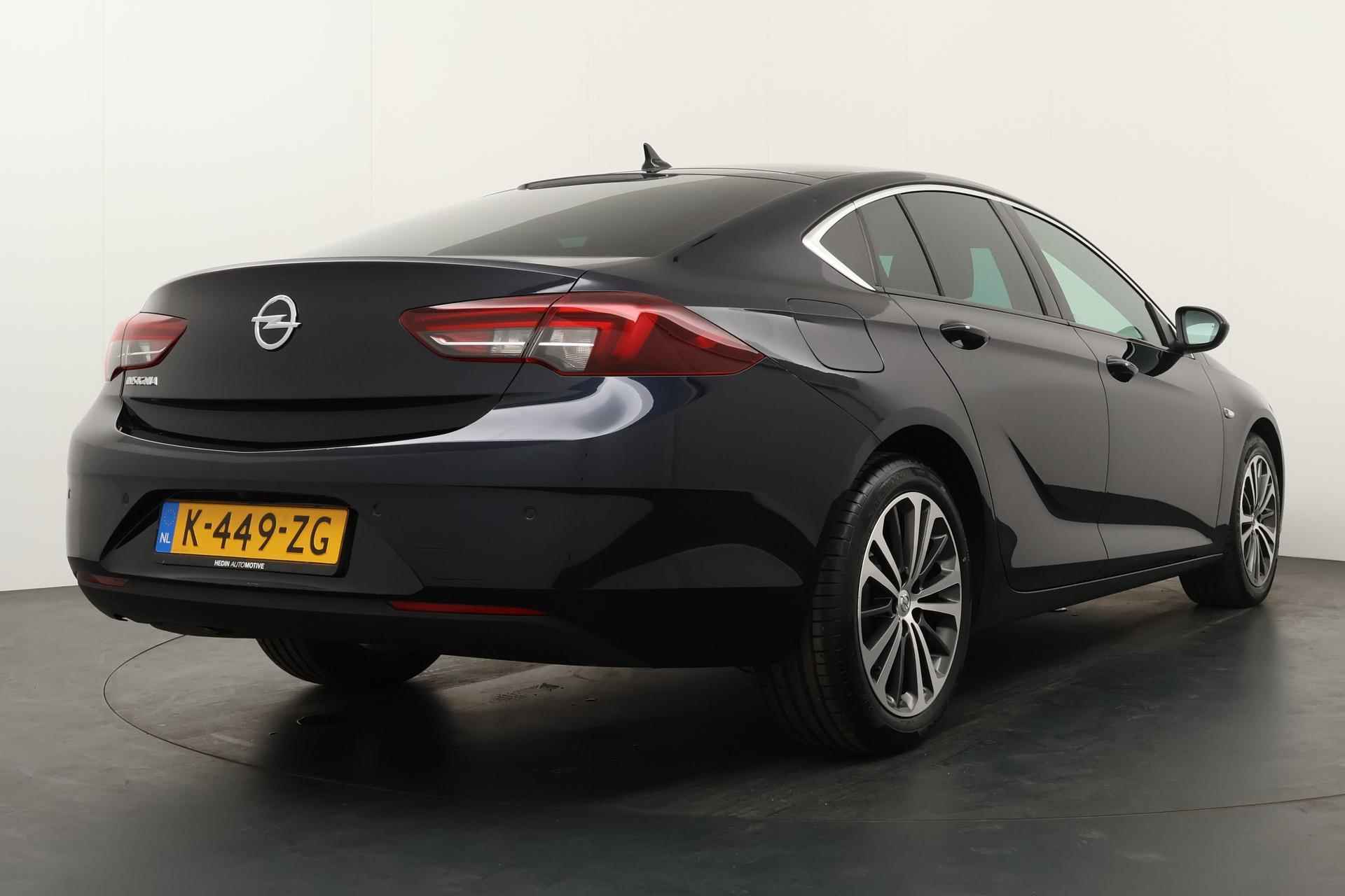 Opel Insignia Grand Sport 1.5 Turbo 165PK Business Executive Automaat | Leder | AGR-stoelen | Navigatie | Camera | Winterpakket | LMV 18 inch - 2/19