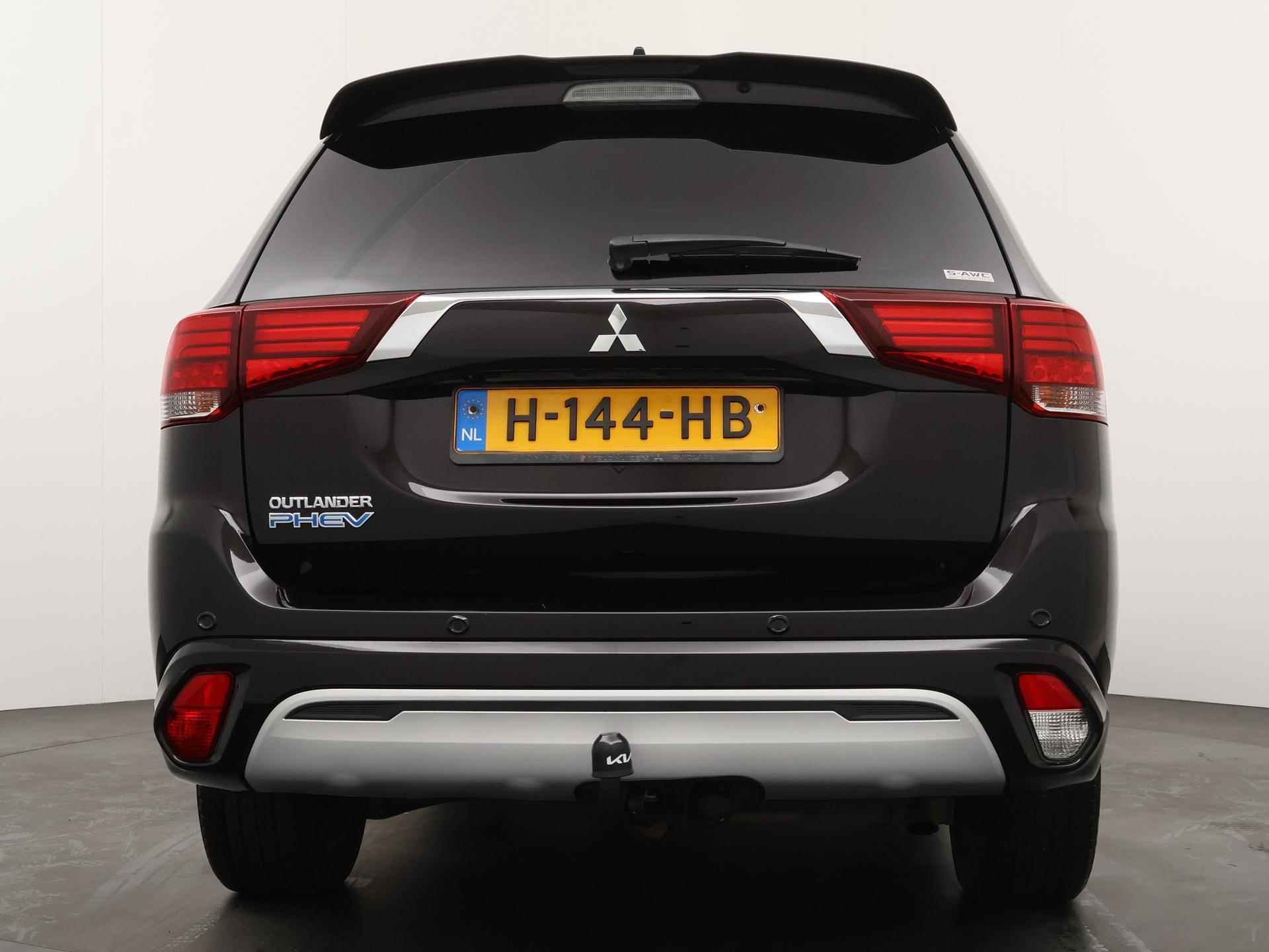 Mitsubishi Outlander 2.4 PHEV Intense+ - 5/32