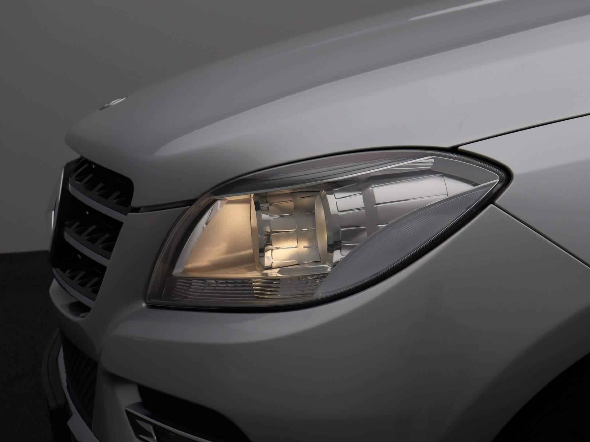 Mercedes-Benz M-klasse 350 | LEDEREN BEKLEDING | NAVIGATIE | ACHTERUITRIJCAMERA | CLIMATE CONTROL | CRUISE CONTROL | - 18/46