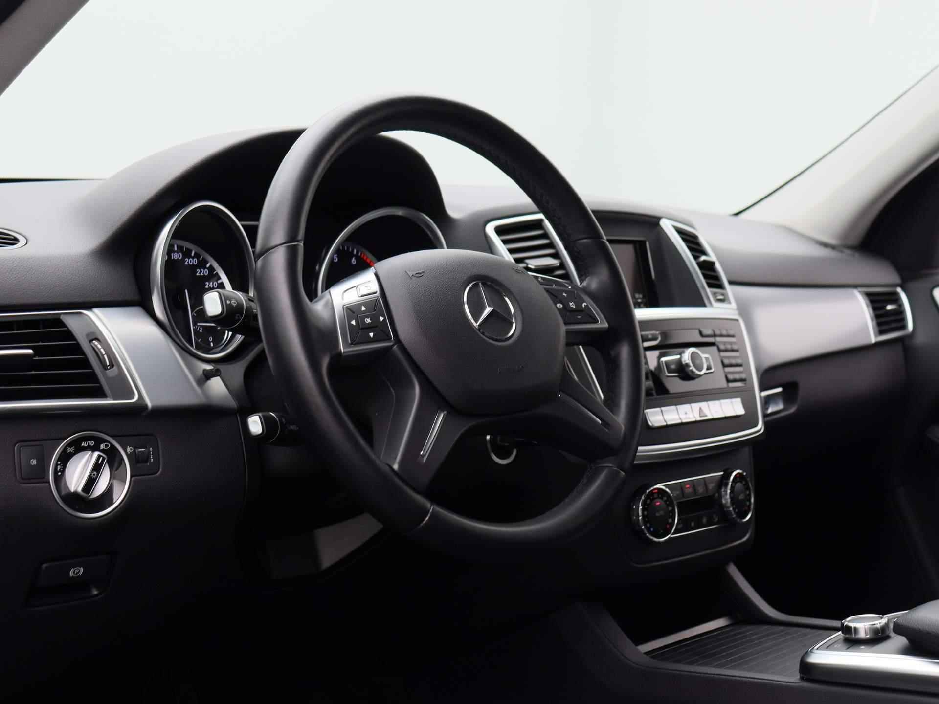 Mercedes-Benz M-klasse 350 | LEDEREN BEKLEDING | NAVIGATIE | ACHTERUITRIJCAMERA | CLIMATE CONTROL | CRUISE CONTROL | - 34/46