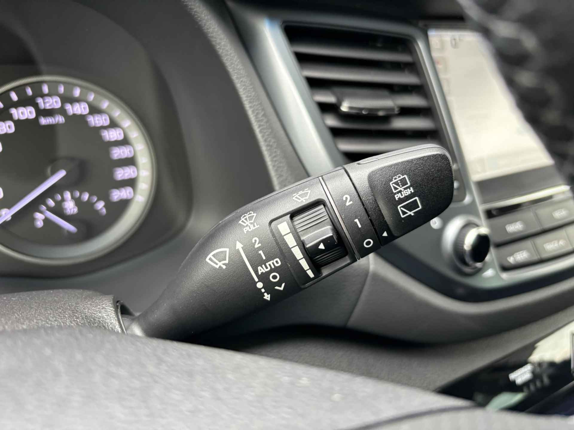 Hyundai Tucson 1.6 T-GDi Comfort | Navigatie | Cruise Control | Climate Control | Parkeersensoren | Parkeercamera | 36Mnd. Garantie | Rijklaar! | - 19/29