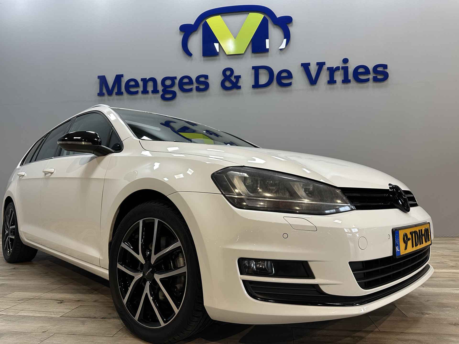 Volkswagen GOLF Variant 1.4 TSI Highline | NAP | Xenon | Airco ECC | Leder | Panoramadak | Stoelverwarming | Ergo Active - 3/59