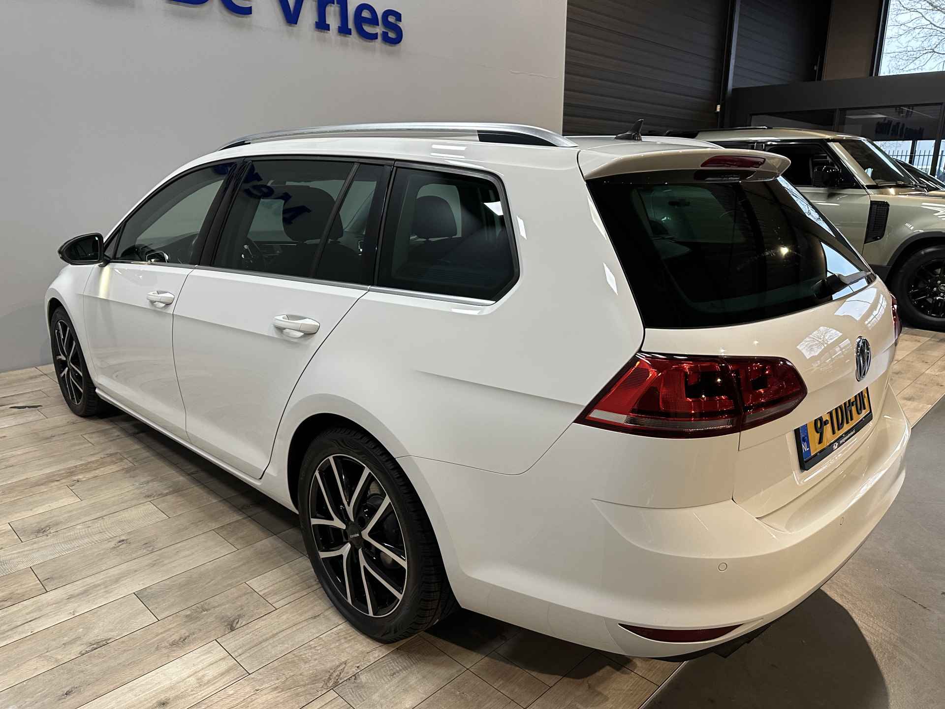 Volkswagen GOLF Variant 1.4 TSI Highline | NAP | Xenon | Airco ECC | Leder | Panoramadak | Stoelverwarming | Ergo Active - 23/59