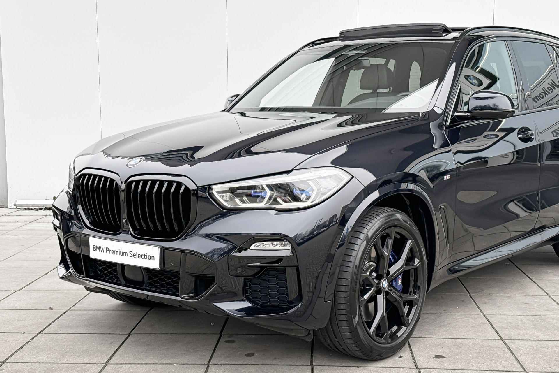 BMW X5 xDrive40i High Executive M-Sport 7 Zitter / Glazen Schuifdak / Electrische Zwenkhaak / 21 Inch / Intergrale Actieve Besturing / Comfort Acces / Soft Close / Stoelverwarming Voor & Achter / Hifi - 28/30