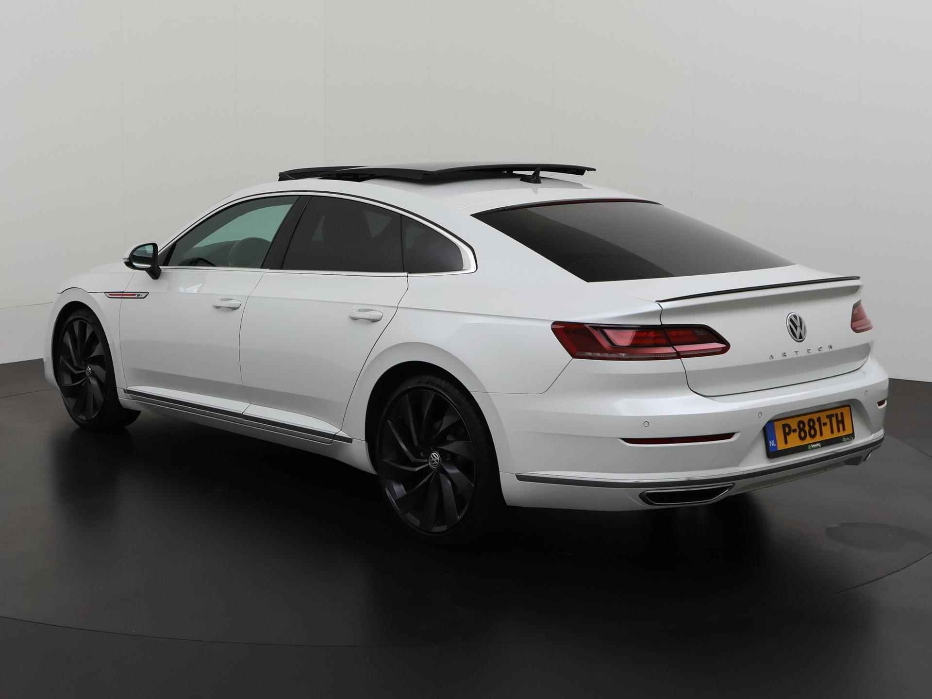 Volkswagen Arteon 2.0 TSI R Line | Panoramadak | Stoelmassage | 360 Camera | 20" | Zondag Open! - 6/43