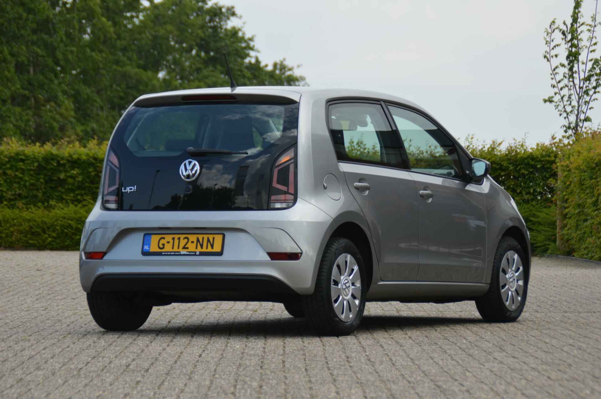 Volkswagen Up! 1.0 move up! 5 drs 1e eig. - 20/62