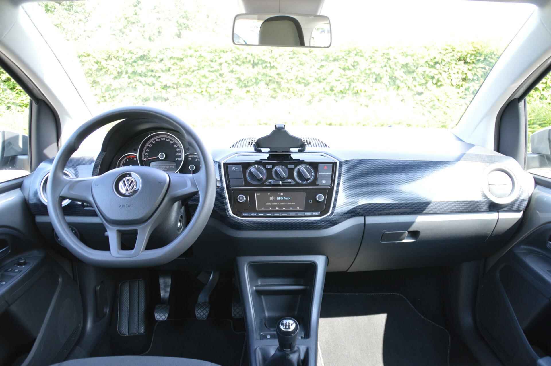 Volkswagen Up! 1.0 move up! 5 drs 1e eig. - 21/62