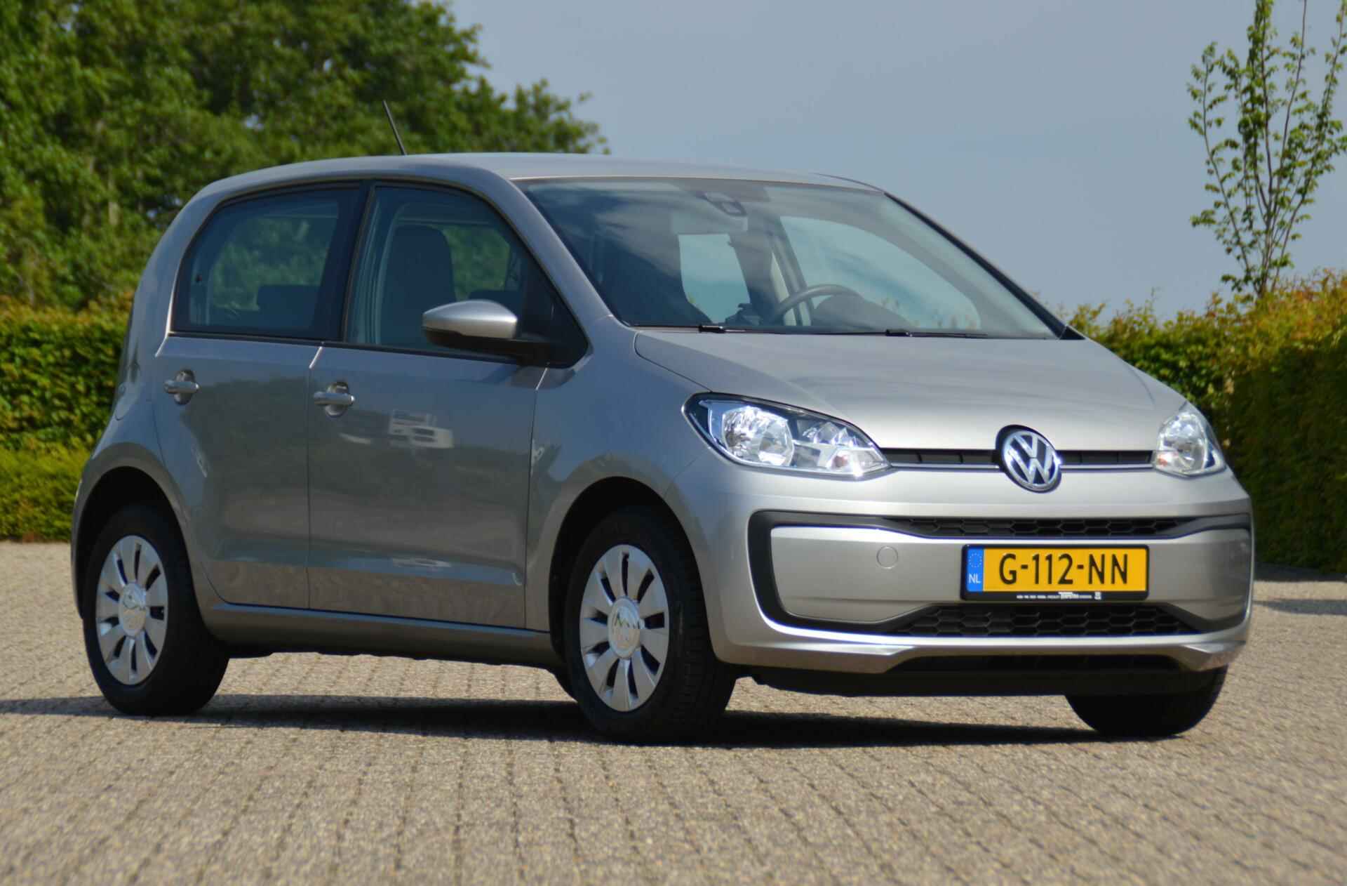 Volkswagen Up! 1.0 move up! 5 drs 1e eig. - 47/62