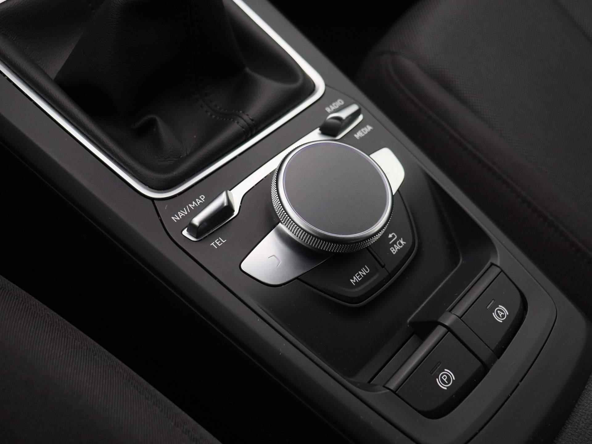 Audi Q2 30 TFSI Pro Line 110 PK | LED Koplampen | Apple Carplay/Android Auto | Virtual Cockpit | Climate Control | Cruise Control | Parkeersensoren | Lichtmetalen velgen | Fabrieksgarantie | - 20/37
