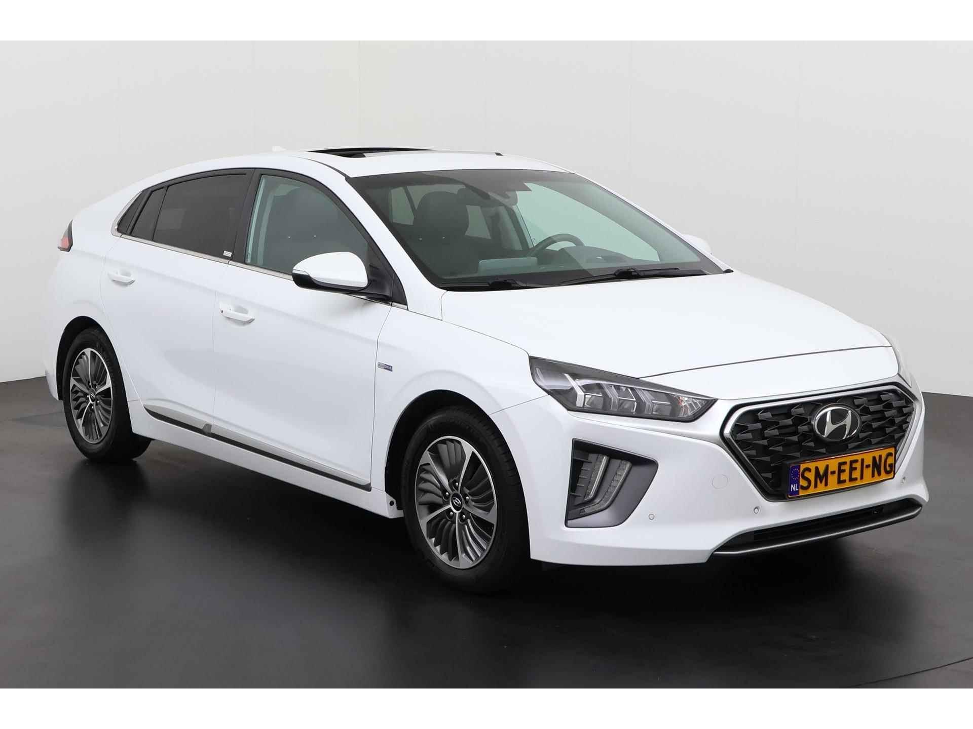 Hyundai IONIQ 1.6 GDi PHEV Premium Sky | Schuifdak | Plug-In | Zondag Open! - 32/50