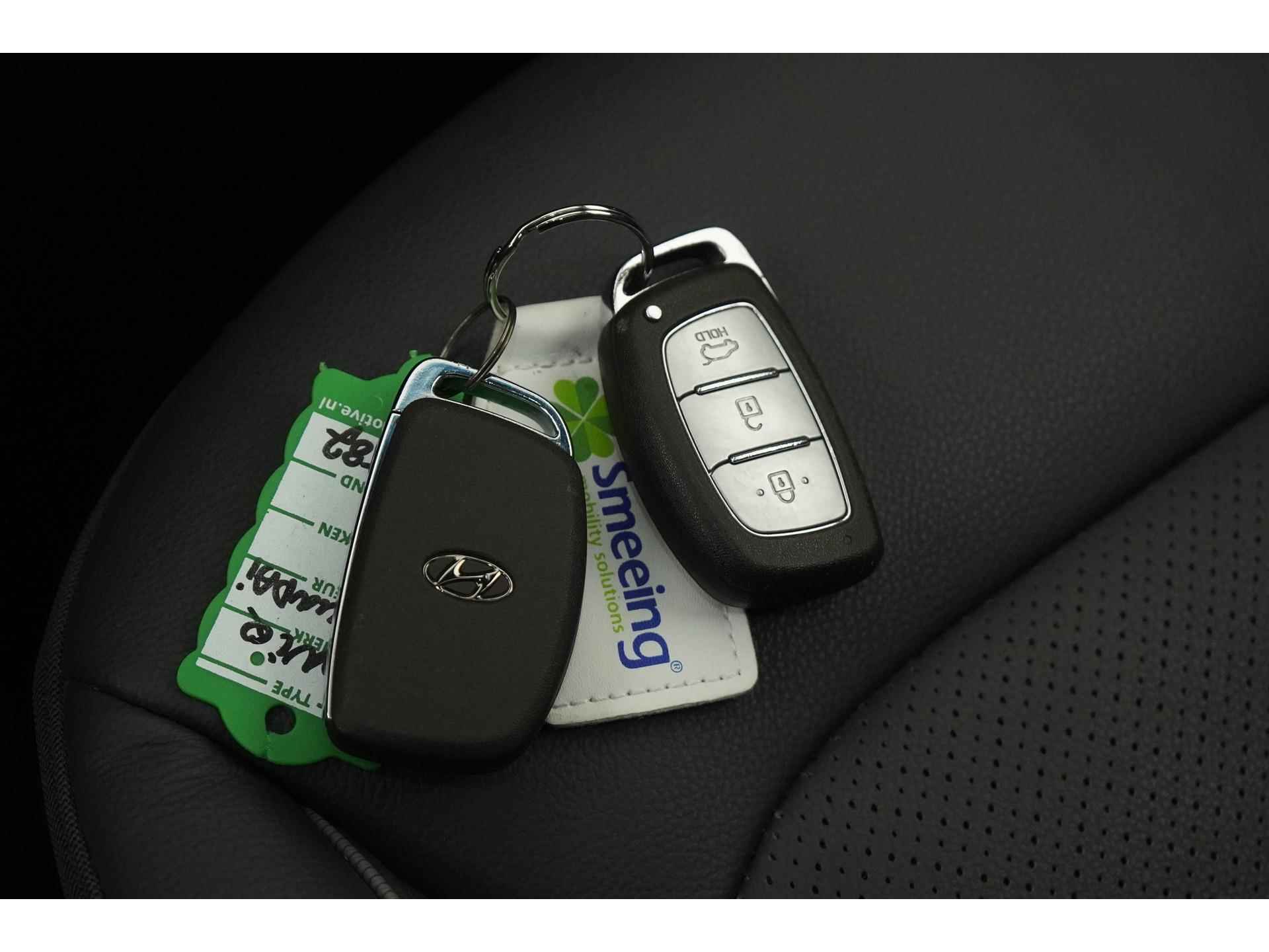 Hyundai IONIQ 1.6 GDi PHEV Premium Sky | Schuifdak | Plug-In | Zondag Open! - 36/50
