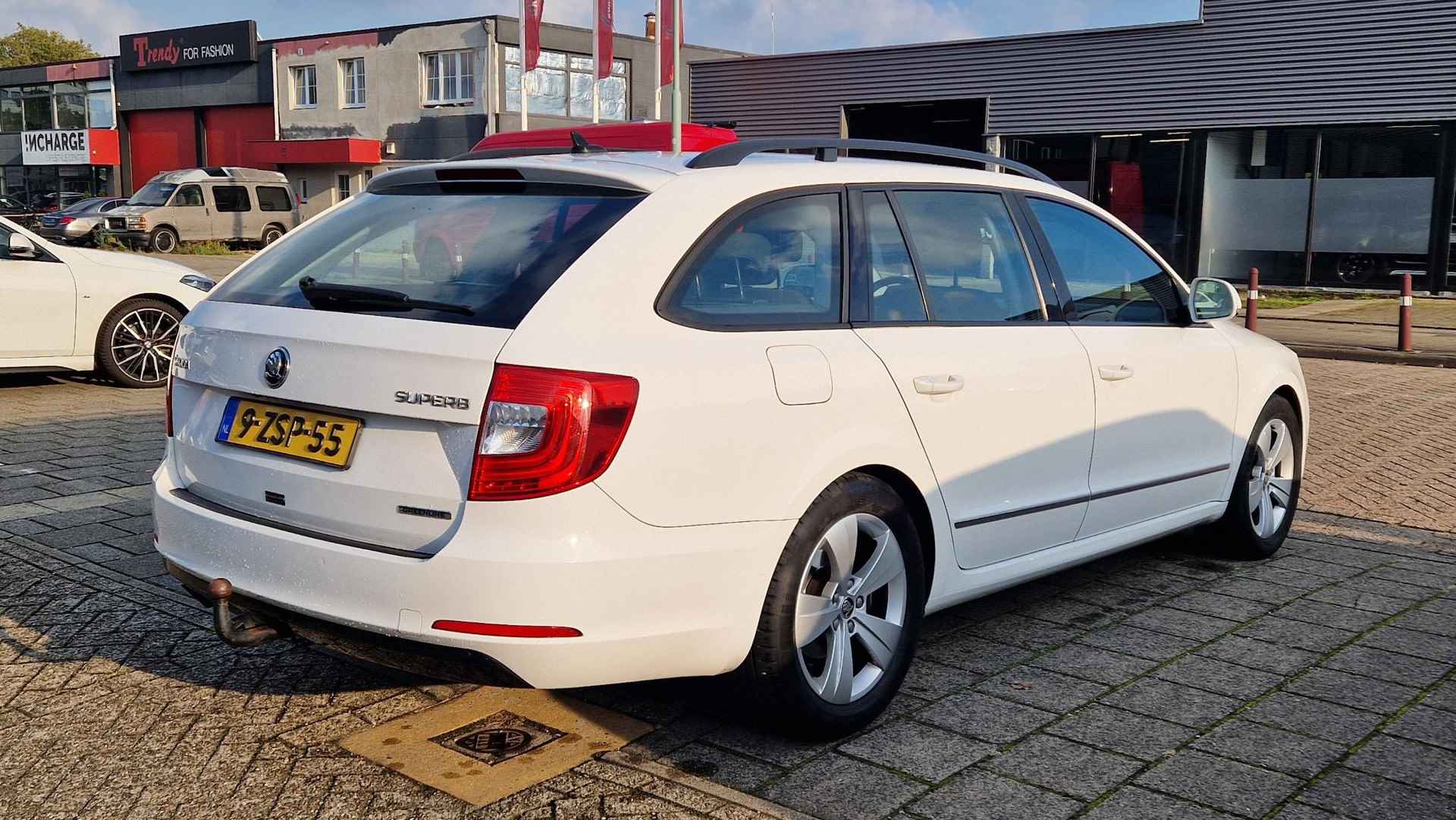 Skoda Superb Combi 1.6 TDI Active Business - 7/28