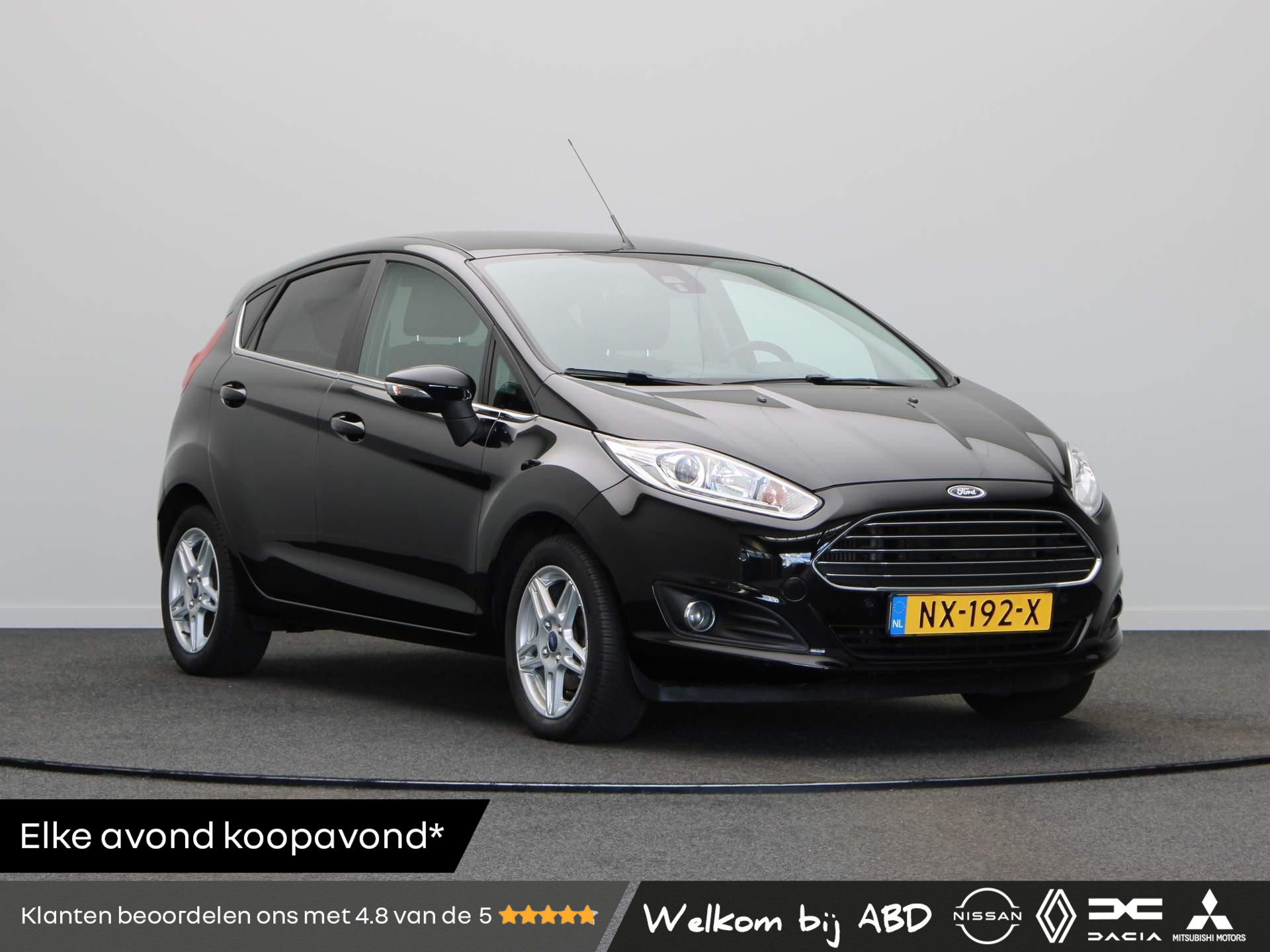 Ford Fiesta 1.0 EcoBoost 100pk Titanium | Stoelverwarming | Achteruitrijcamera | Automaat | Trekhaak | Parkeersensoren |