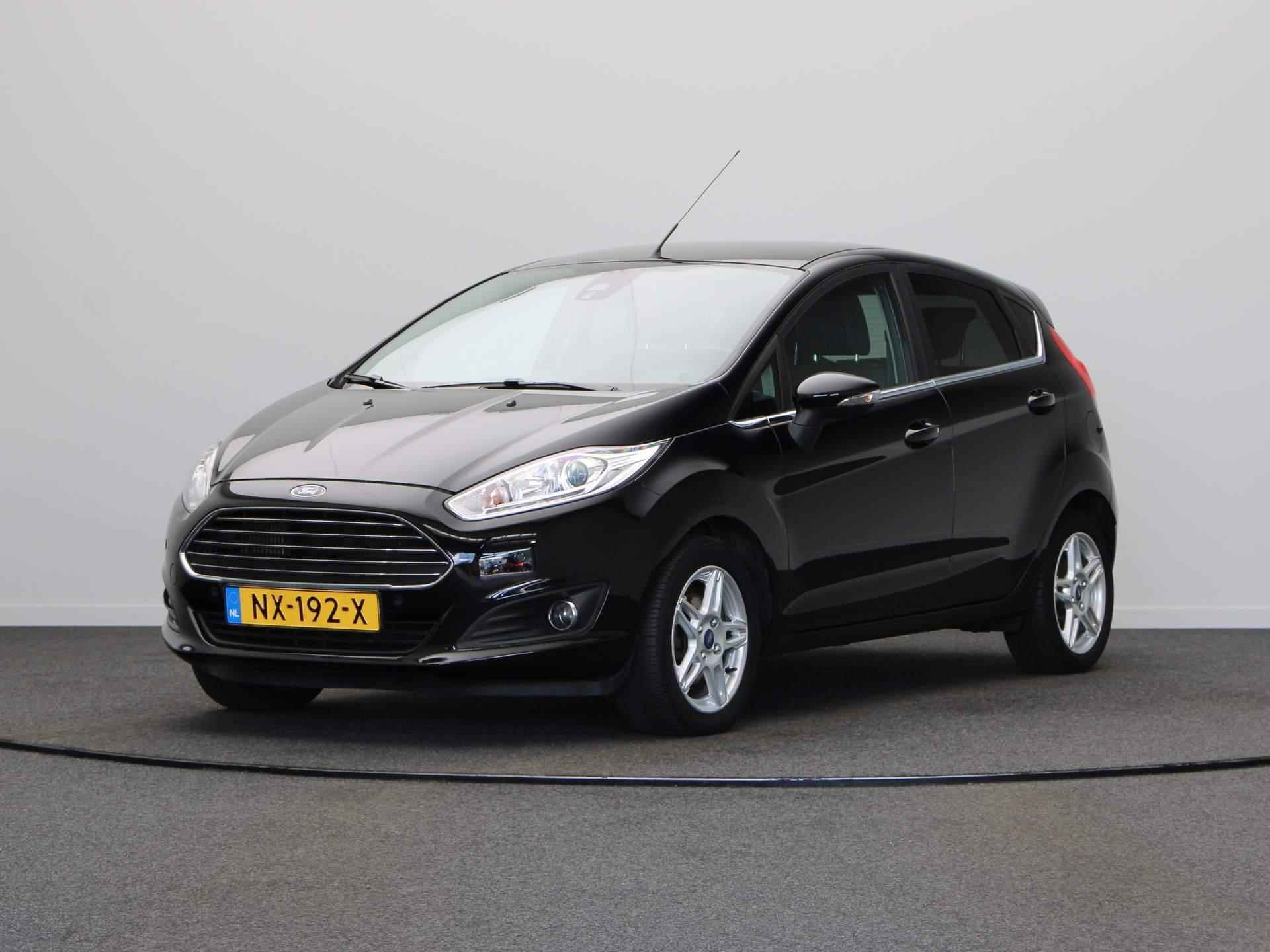 Ford Fiesta 1.0 EcoBoost 100pk Titanium | Stoelverwarming | Achteruitrijcamera | Automaat | Trekhaak | Parkeersensoren | - 10/41