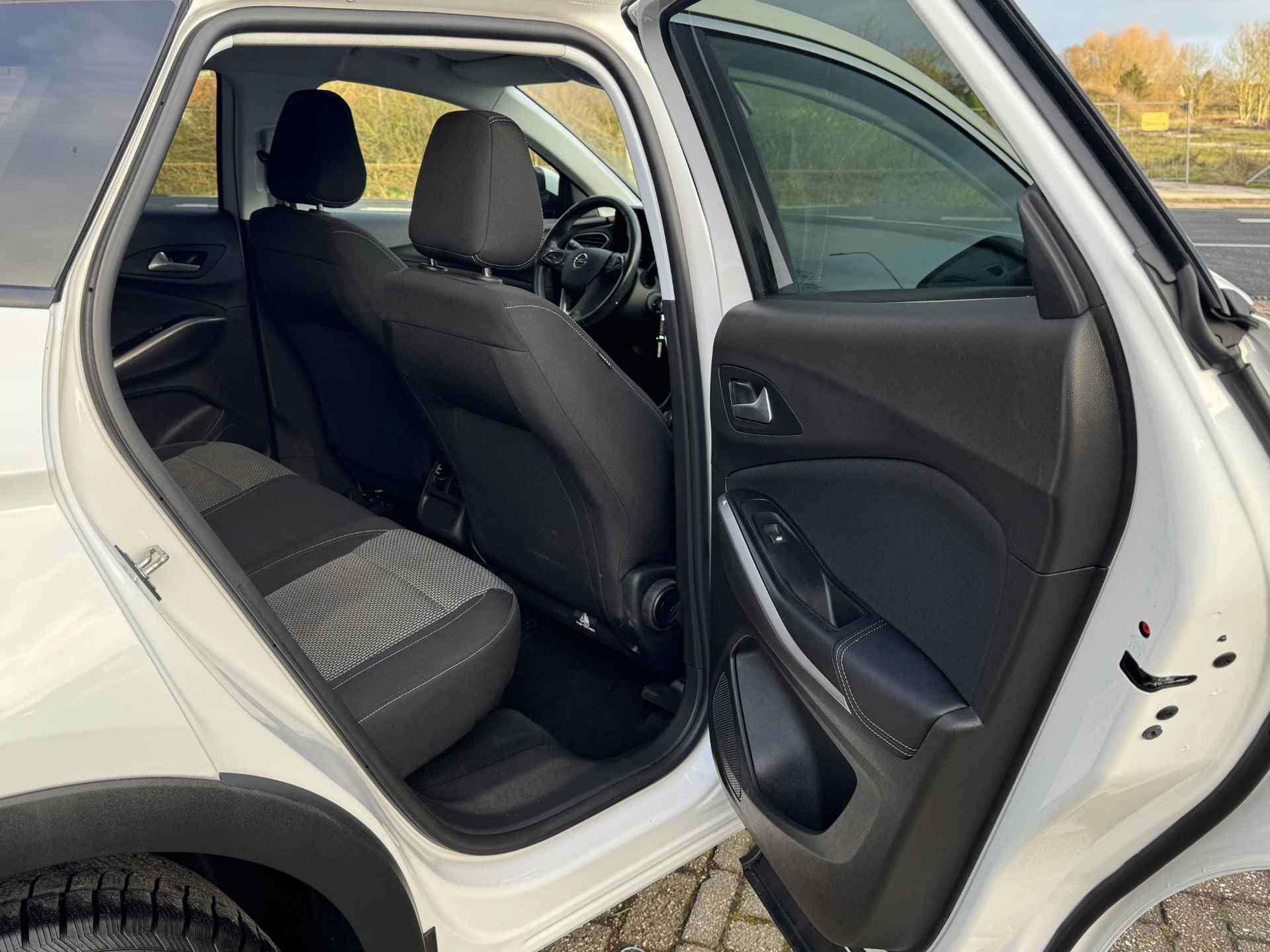 Opel Grandland X 1.2 Turbo Edition AUTOMAAT | KLIMA | CAMERA | BOVAG! - 19/30