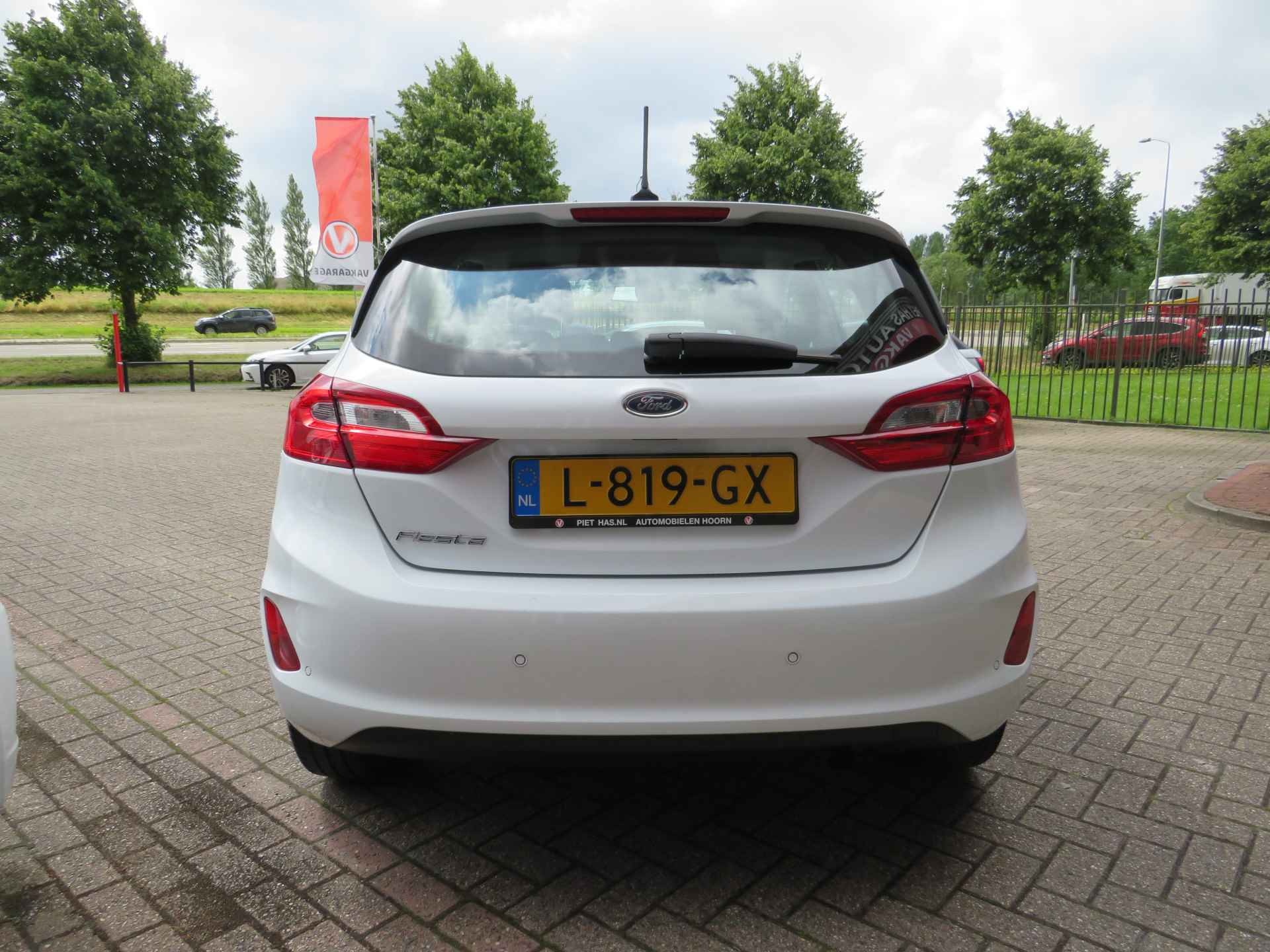 Ford Fiesta 1.0 EcoBoost Hybrid Titanium| 125-PK| | Clima-Airco | Android Auto | Parkeersensoren | Incl. BOVAG Garantie | DAB+ | Navigatiesysteem | Bluetooth | - 9/38