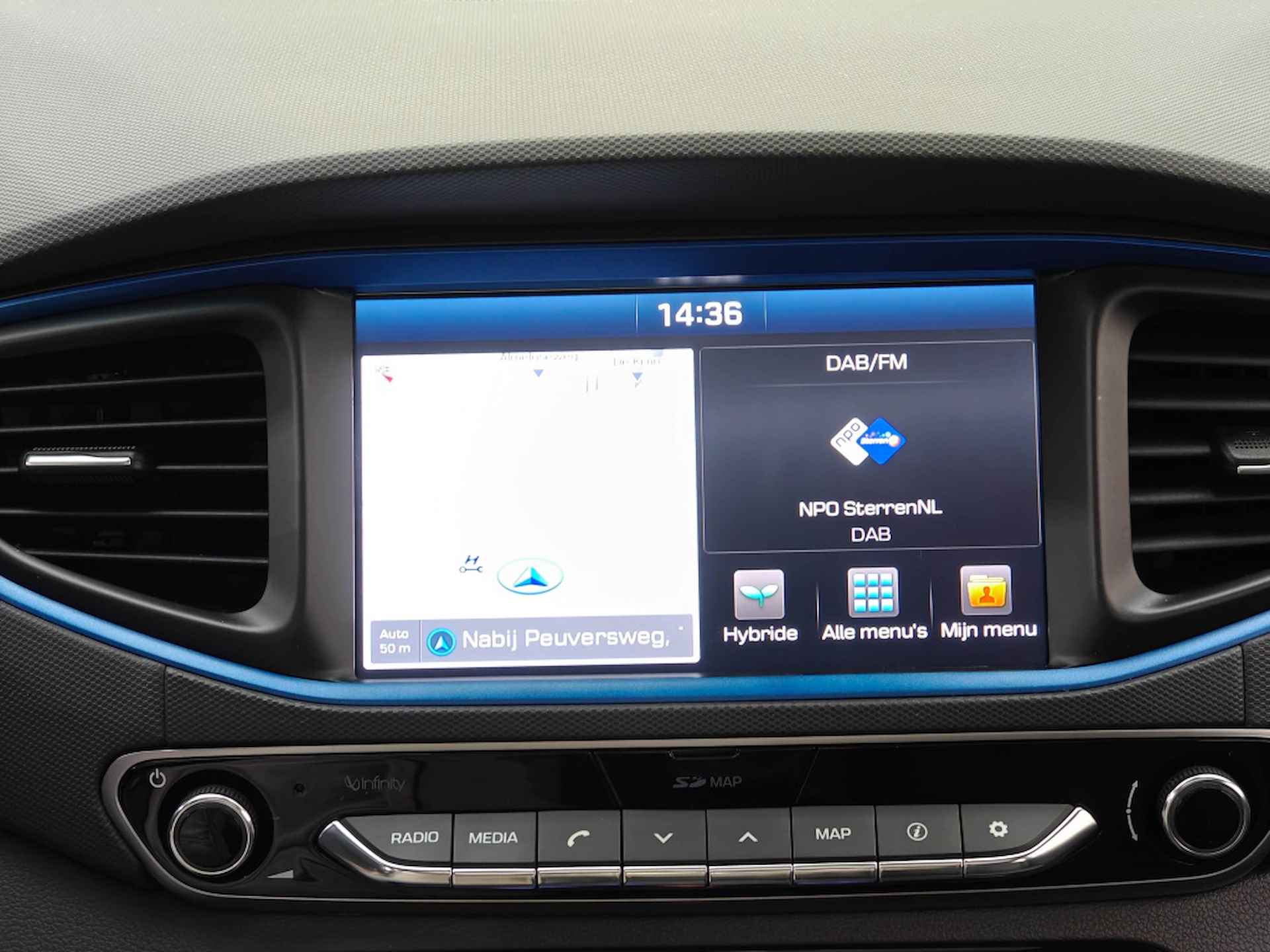 Hyundai IONIQ 1.6 GDi First Edition | Leder | Adaptieve cruise control - 31/46