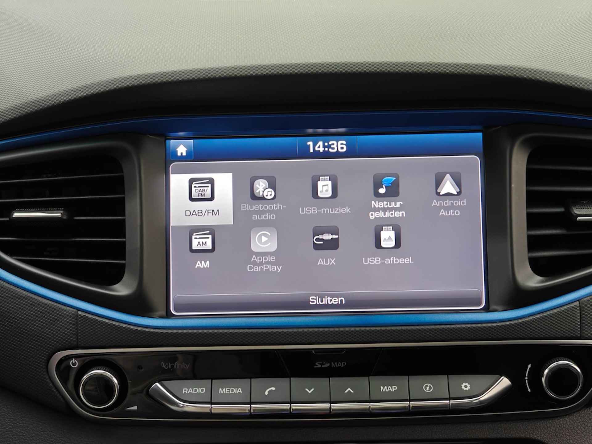 Hyundai IONIQ 1.6 GDi First Edition | Leder | Adaptieve cruise control - 32/46