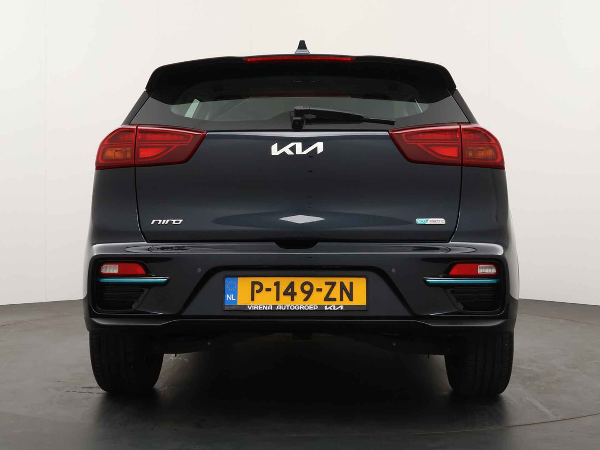 Kia e-Niro DynamicLine 64 kWh *€2000 Subsidie beschikbaar* - Navigatie - Adaptief Cruise Control - Climate Control - Keyless Entry - Apple/Android Carplay - Fabrieksgarantie Tot 2029 - 6/50