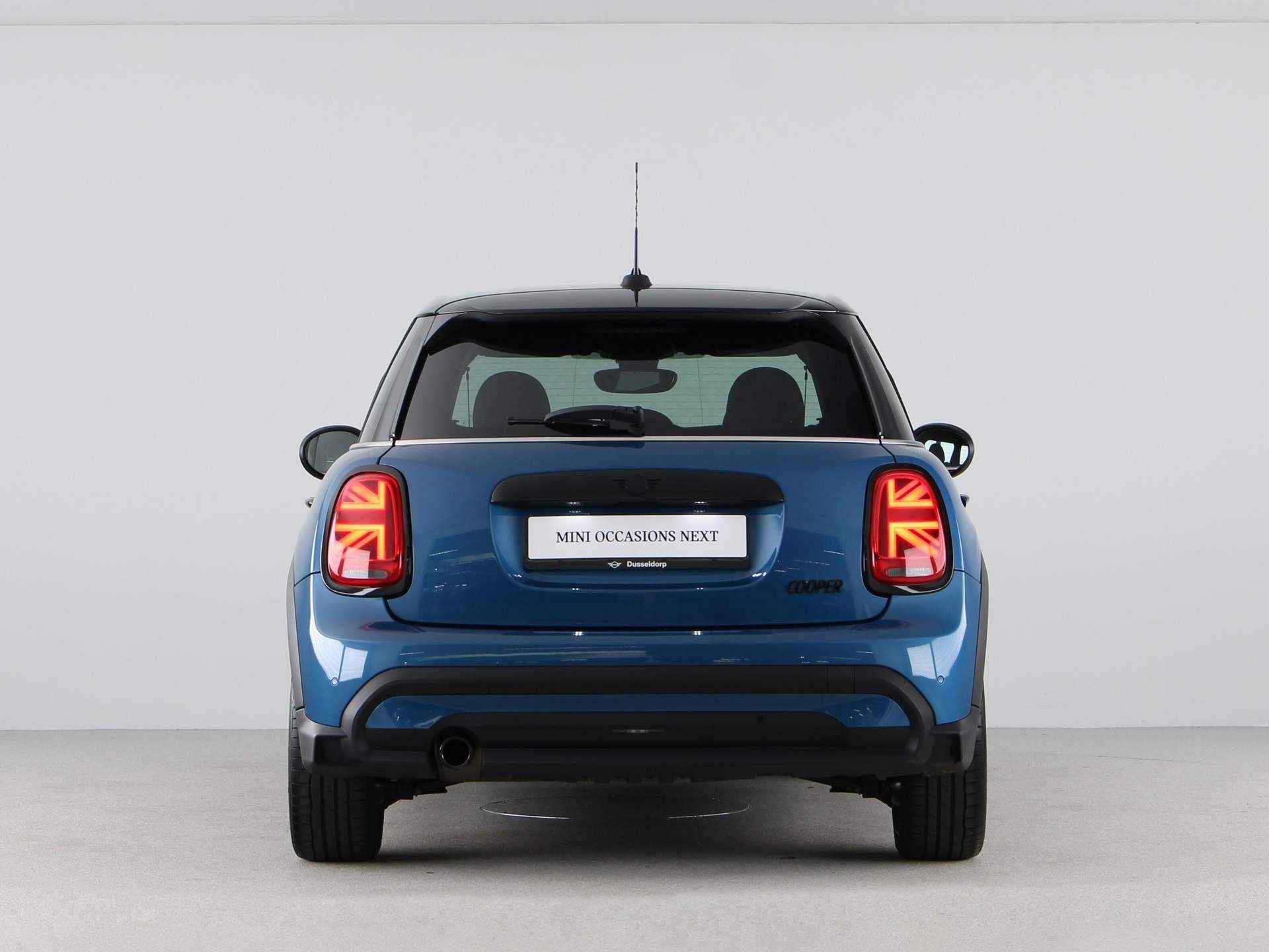 MINI 5-deurs Cooper Camden Edition Aut. - 10/22