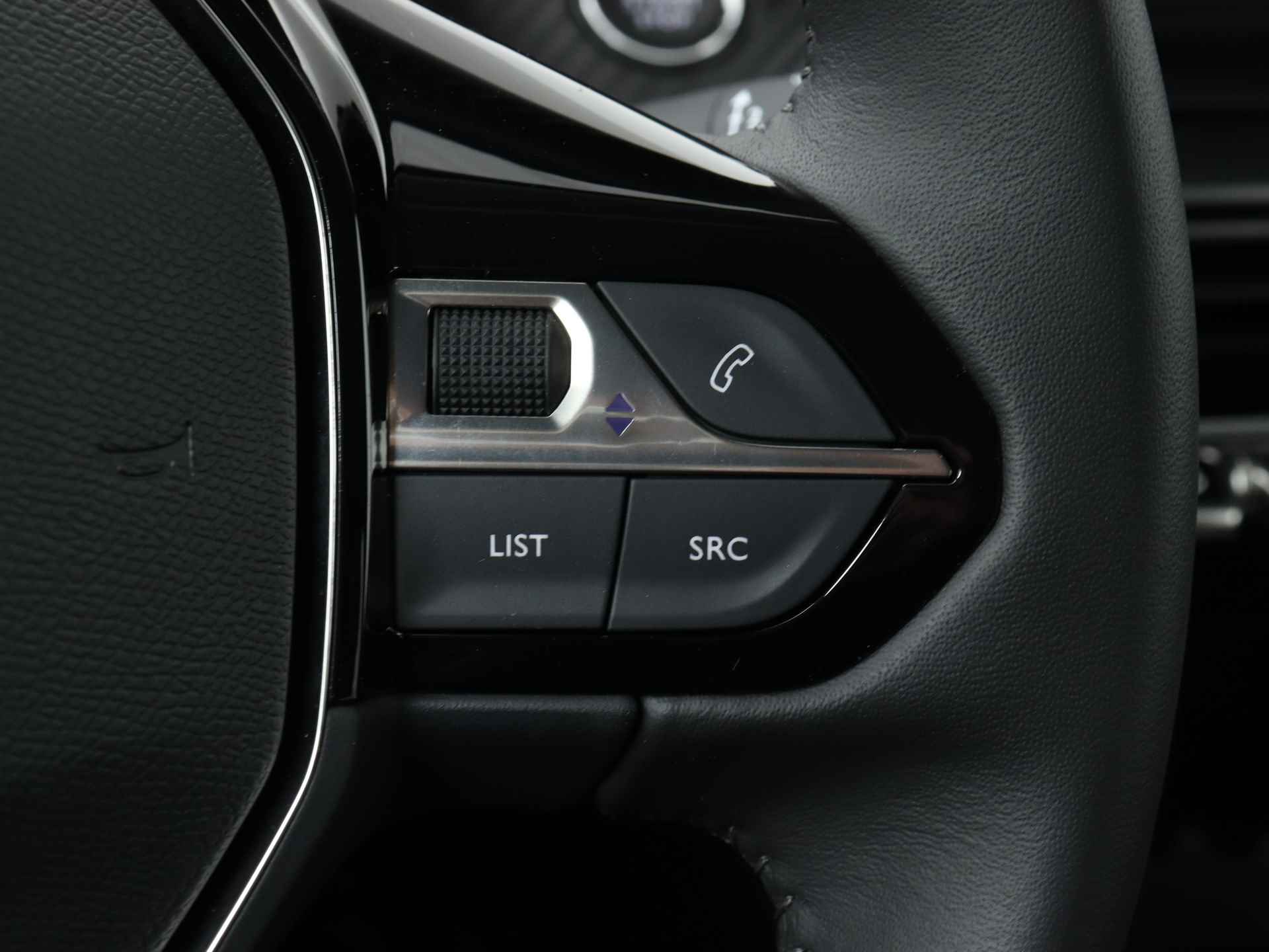 Peugeot e-208 Allure Limited | Navigatie | Climate Control | Parkeerhulp achter - 22/43