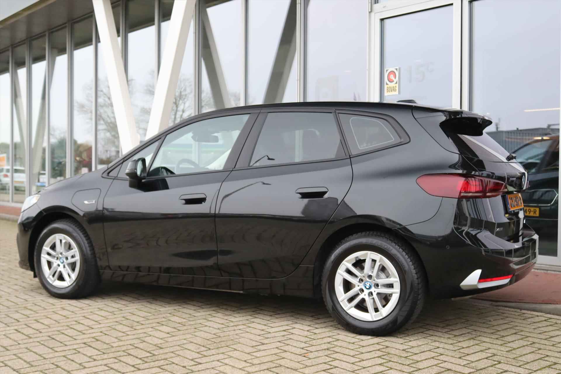 BMW 2-Serie Active Tourer (f45) 225e XDRIVE 224PK PHEV AUTOMAAT Navi | Widescreen | Clima | Camera | Sfeerverl. | Cruise | Led | Dab | Stoelverwarming  | Led | - 3/59