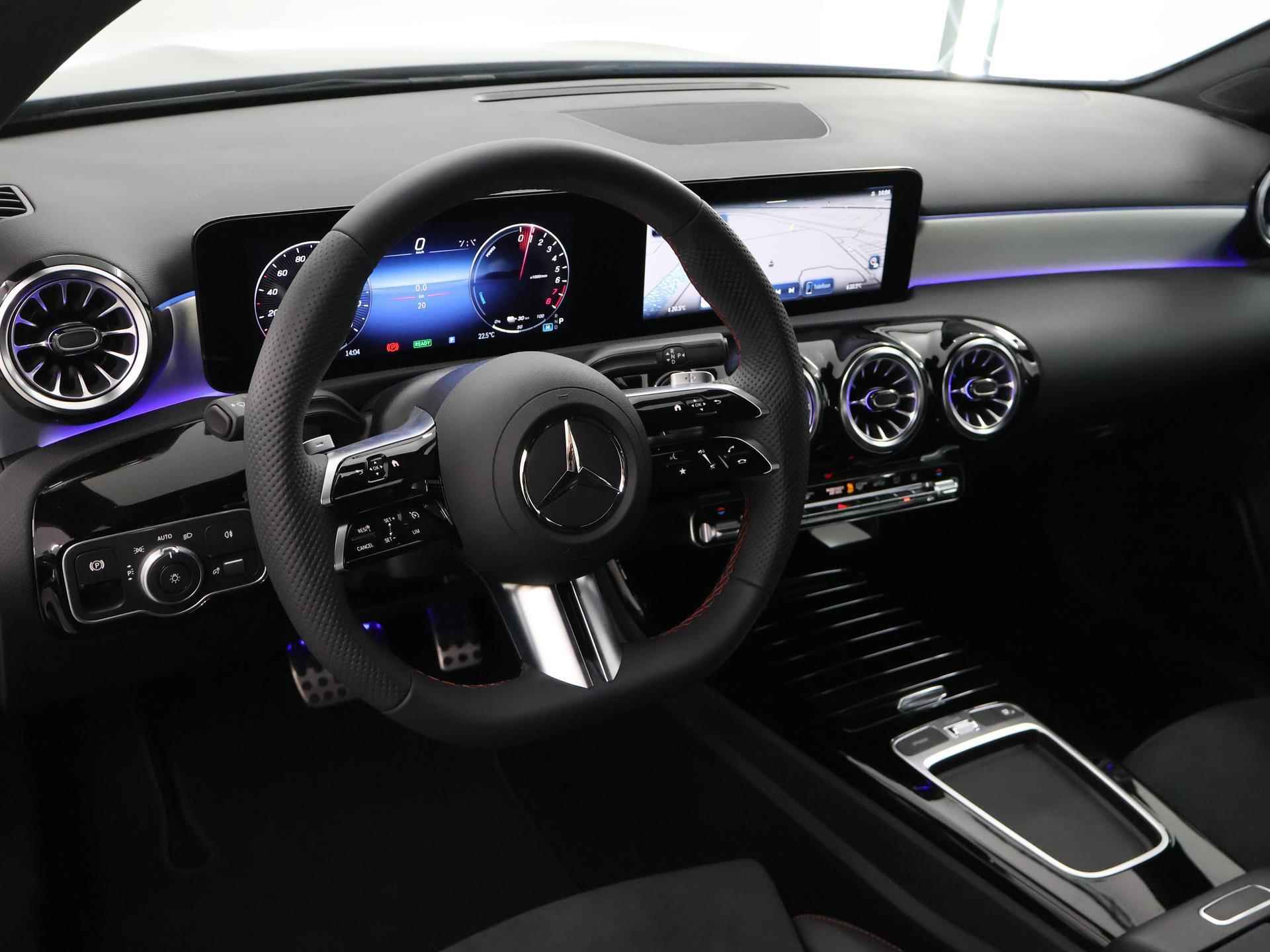 Mercedes-Benz A-klasse Limousine 250e AMG NIGHT | Keyless Entry | Sfeerverlichting | Stoelverwarming | Achteruitrijcamera | DAB+ Radio | - 8/50