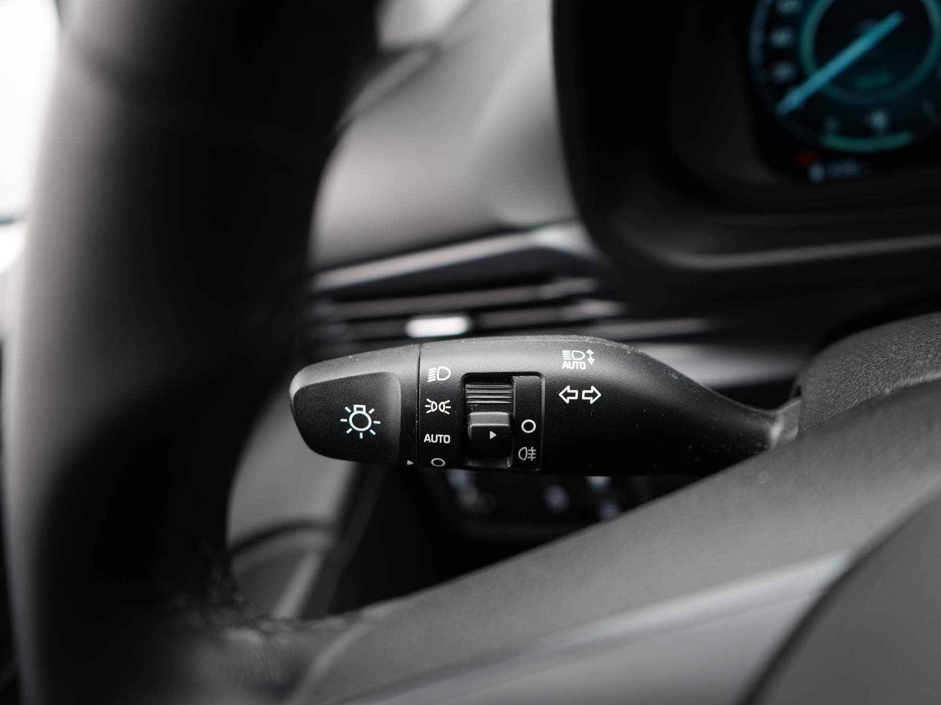 Hyundai i20 1.0 T-GDI Comfort AUTOMAAT | Apple Carplay + Android Auto | Achteruitrijcamera | Cruise Control | Rijklaarprijs! - 32/36