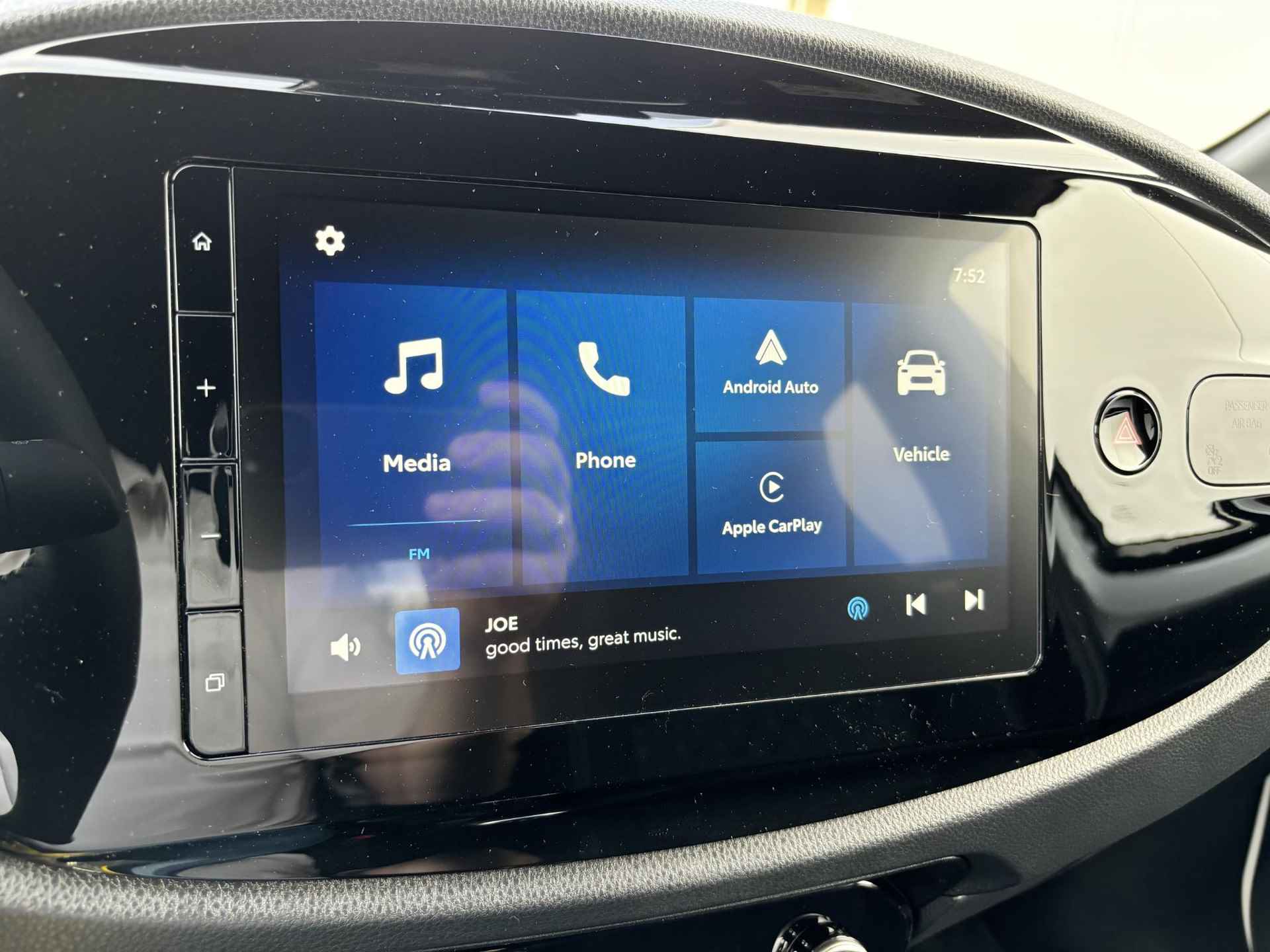 Toyota Aygo X 1.0 VVT-i MT Pulse, Apple carplay, Android auto, Parkeercamera, Snel leverbaar - 18/34