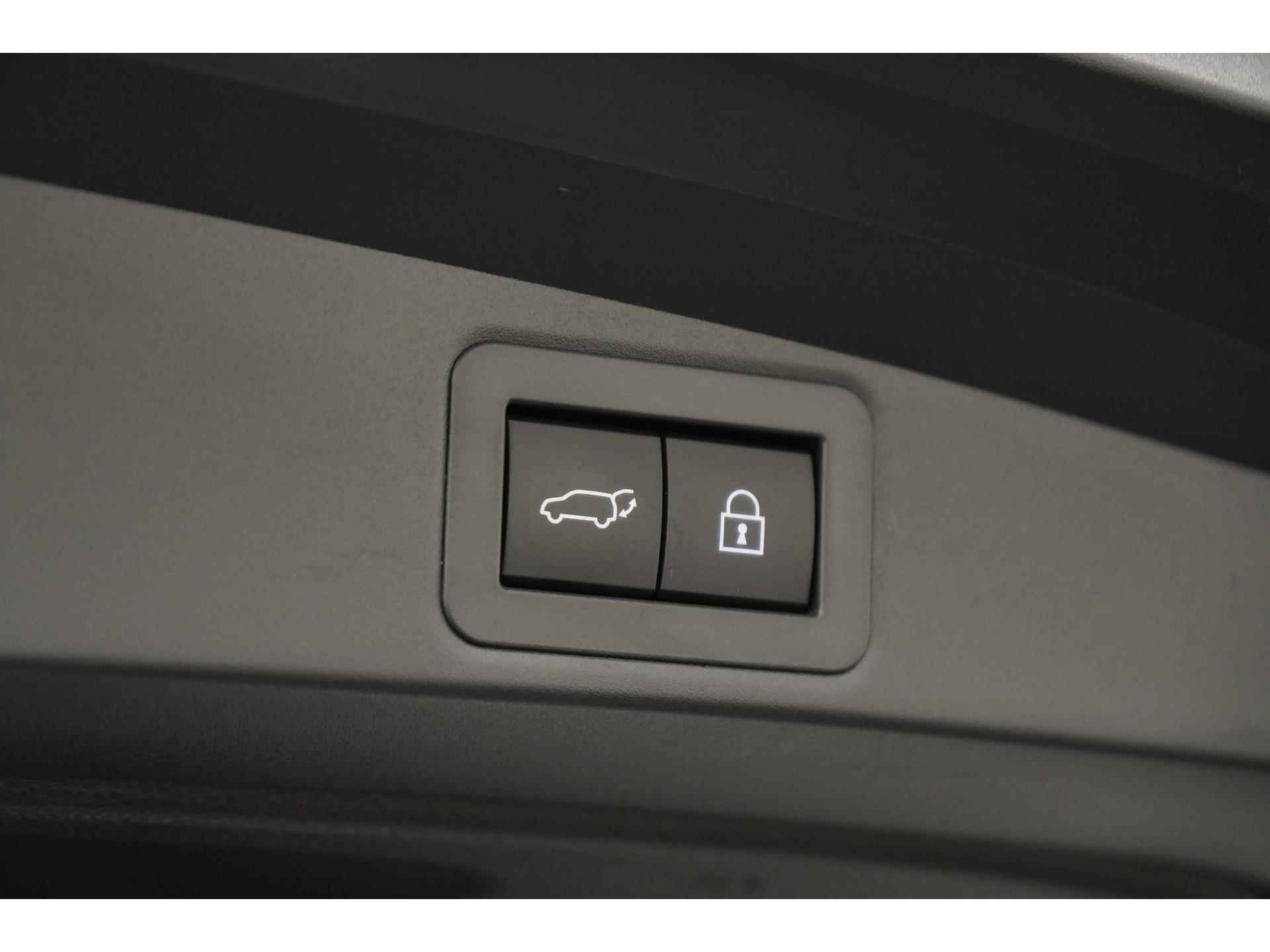 Toyota Corolla Touring Sports 1.8 Hybrid Executive Bi-Tone | Camera | Elek klep | Carplay |  Zondag Open! - 27/43